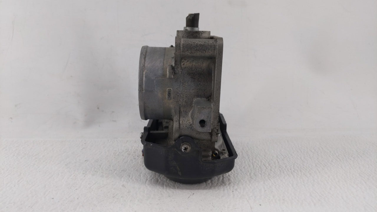 2013-2017 Honda Accord Throttle Body P/N:GMF4A Fits Fits 2013 2014 2015 2016 2017 2018 OEM Used Auto Parts - Oemusedautopart