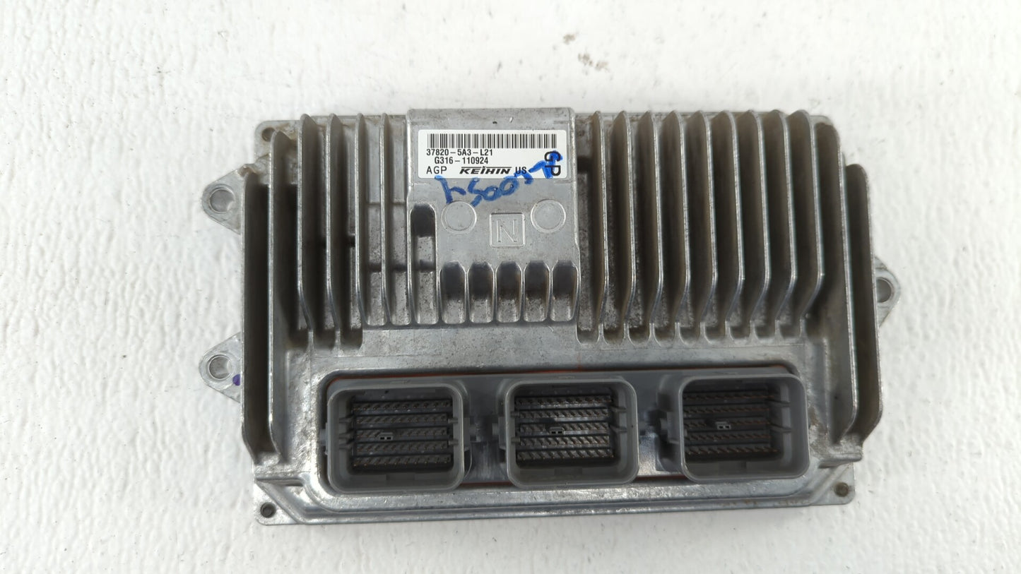 2014 Honda Accord PCM Engine Control Computer ECU ECM PCU OEM P/N:37820-5A3-L21 37820-5A3-L22 Fits OEM Used Auto Parts - Oem