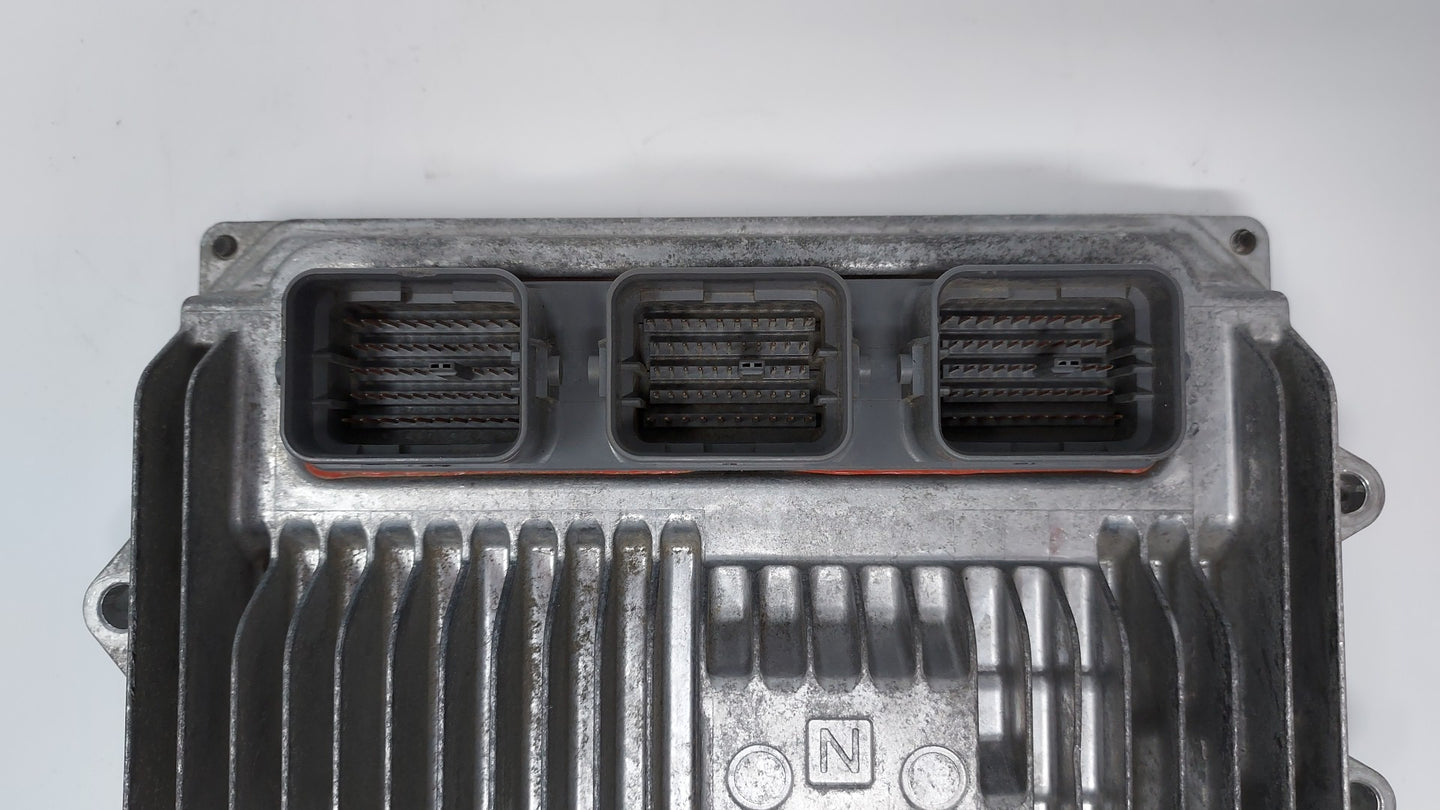2014 Honda Accord PCM Engine Control Computer ECU ECM PCU OEM P/N:37820-5A3-L21 37820-5A3-L22 Fits OEM Used Auto Parts - Oem