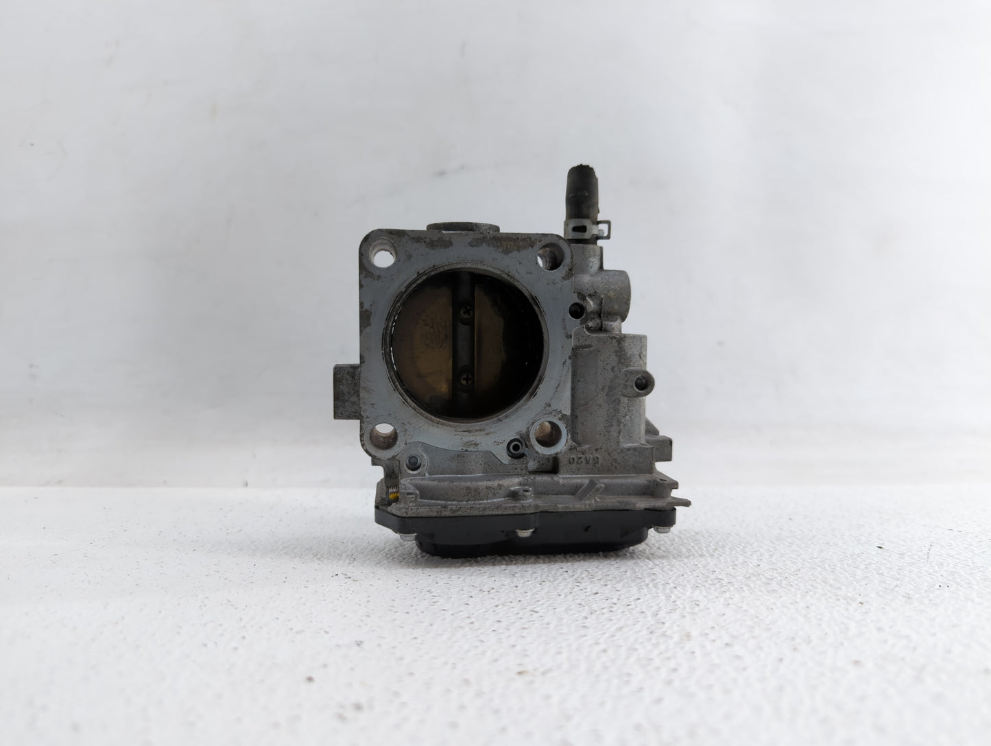 2013-2017 Honda Accord Throttle Body P/N:GMF4A Fits Fits 2013 2014 2015 2016 2017 2018 OEM Used Auto Parts - Oemusedautopart