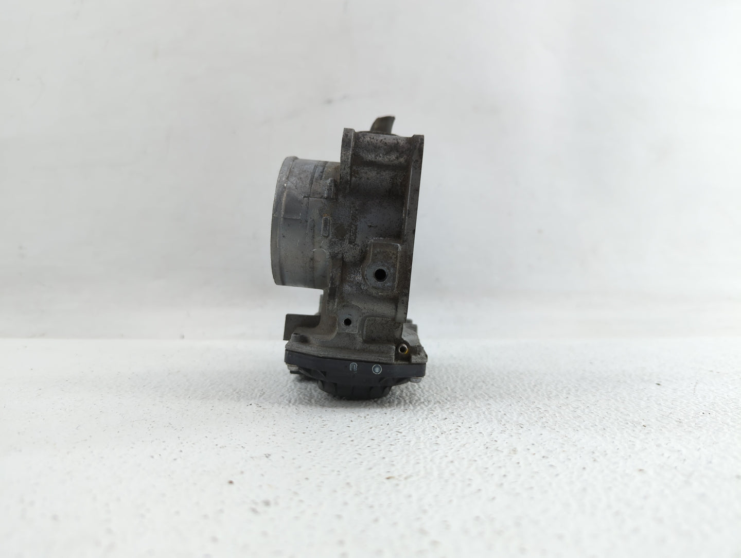 2013-2017 Honda Accord Throttle Body P/N:GMF4A Fits Fits 2013 2014 2015 2016 2017 2018 OEM Used Auto Parts - Oemusedautopart