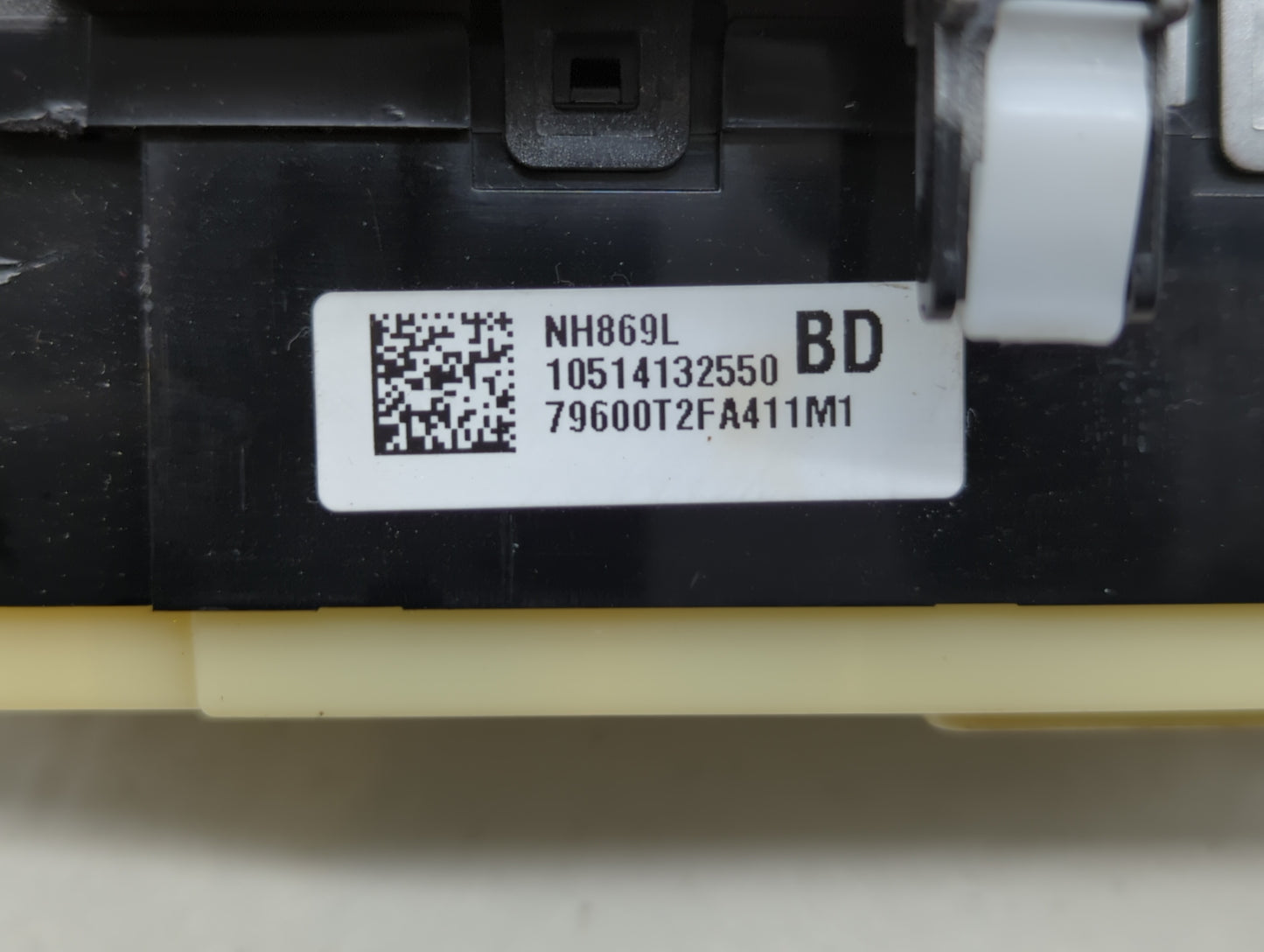 2014 Honda Accord Climate Control Module Temperature AC/Heater Replacement P/N:79600-T2FA411-M1 Fits OEM Used Auto Parts - O