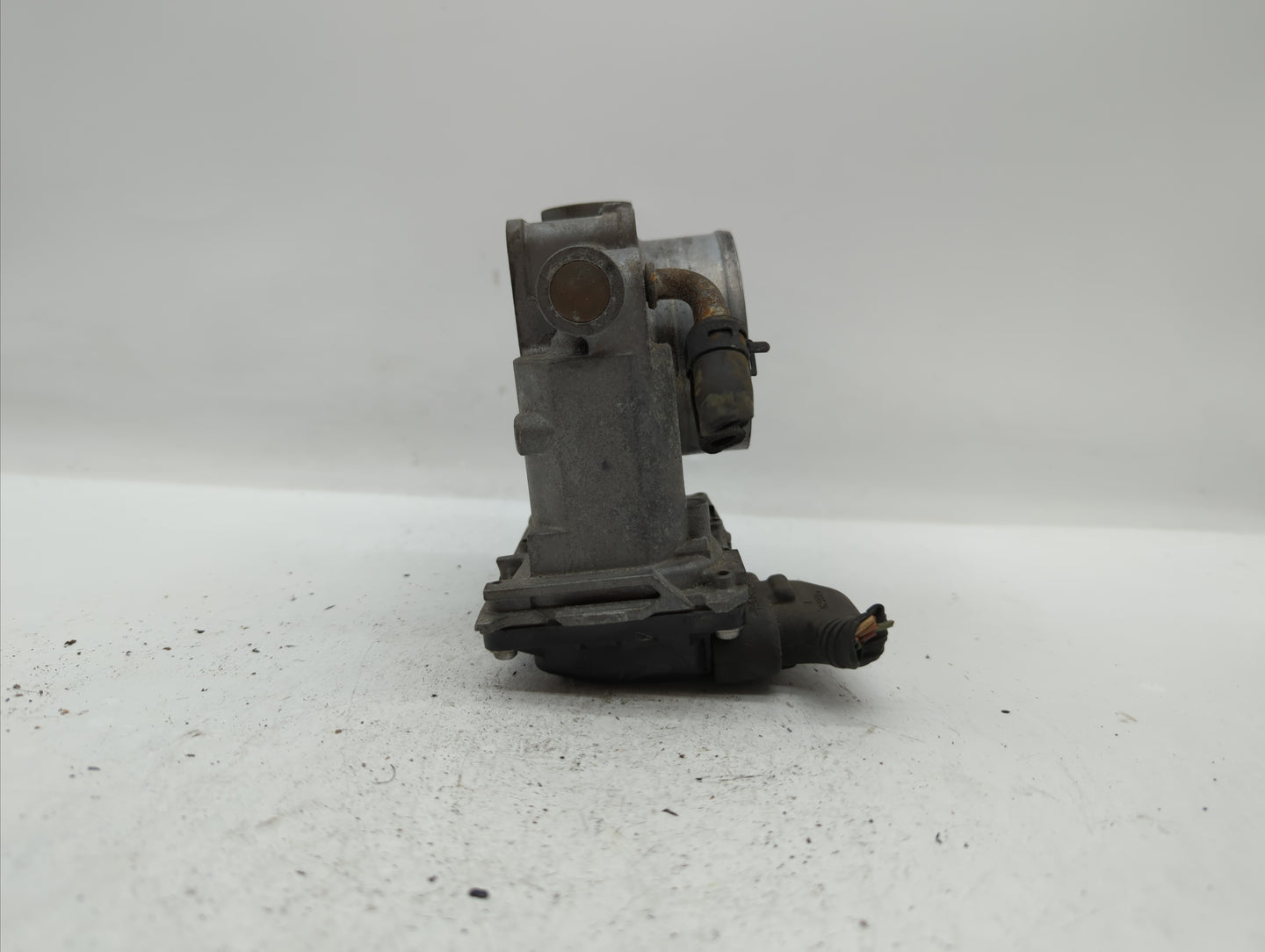 2013-2017 Honda Accord Throttle Body P/N:GMF5A Fits Fits 2013 2014 2015 2016 2017 OEM Used Auto Parts - Oemusedautoparts1.co