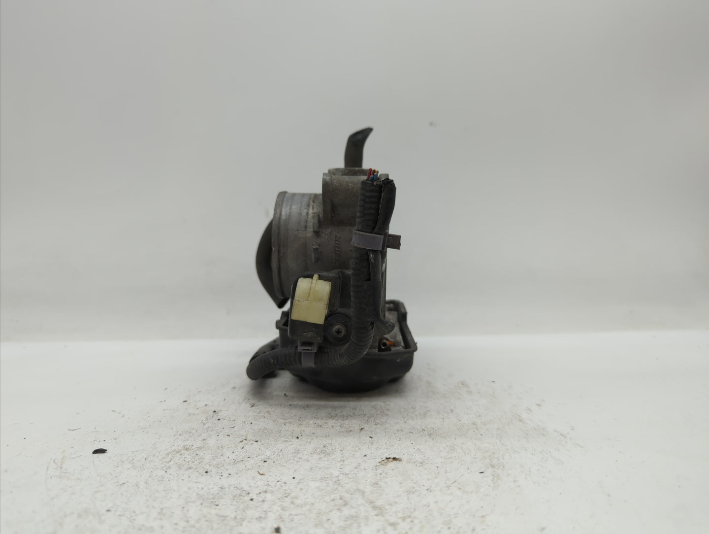 2013-2017 Honda Accord Throttle Body P/N:GMF4A Fits Fits 2013 2014 2015 2016 2017 2018 OEM Used Auto Parts - Oemusedautopart