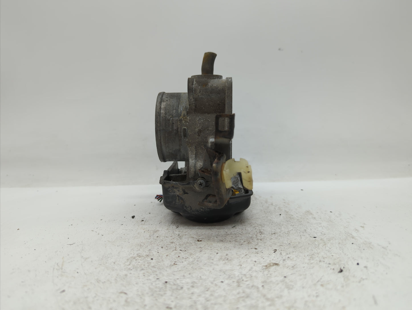 2013-2017 Honda Accord Throttle Body P/N:GMF4A Fits Fits 2013 2014 2015 2016 2017 2018 OEM Used Auto Parts - Oemusedautopart
