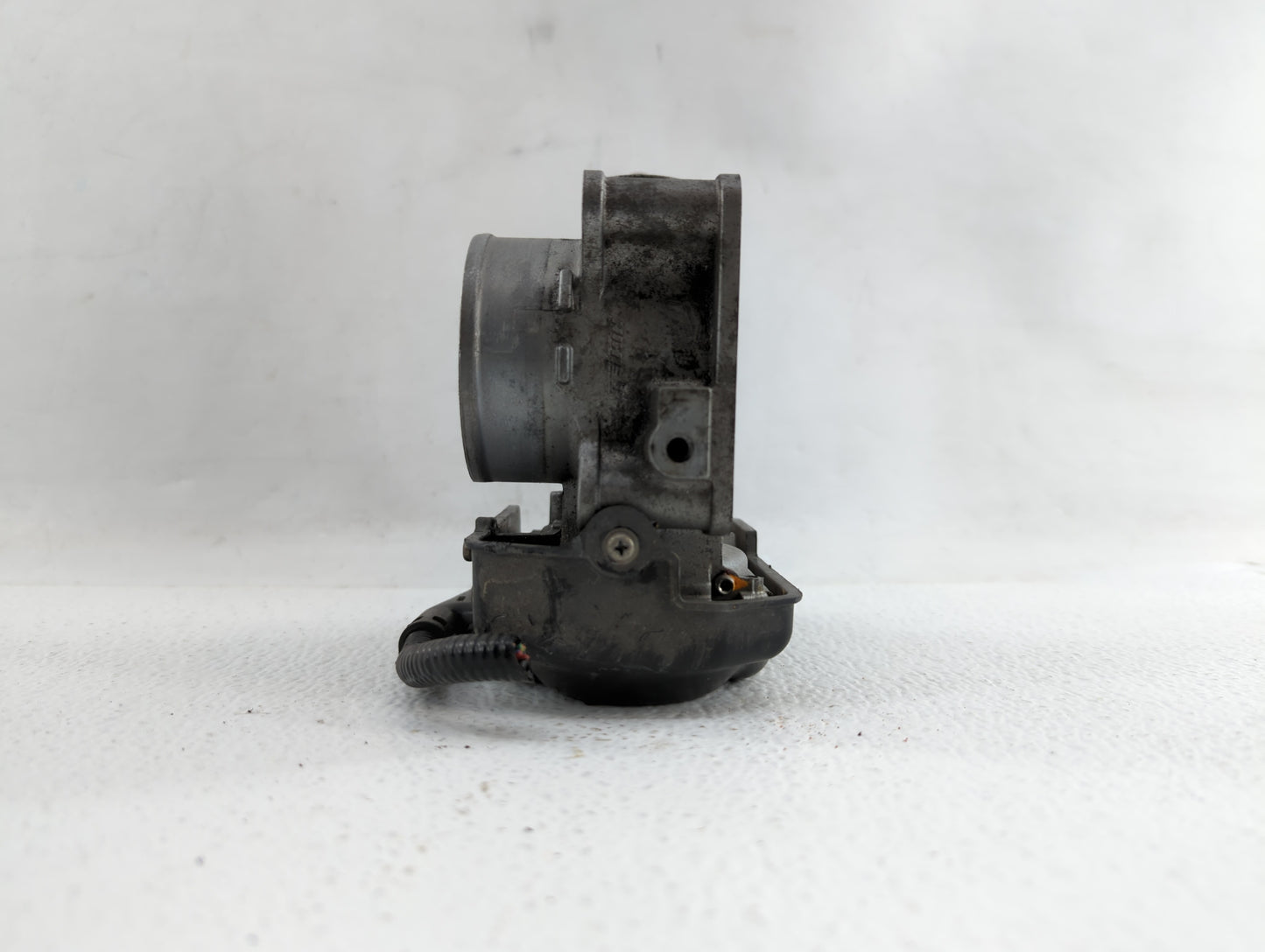 2013-2017 Honda Accord Throttle Body P/N:GMF4A Fits Fits 2013 2014 2015 2016 2017 2018 OEM Used Auto Parts - Oemusedautopart