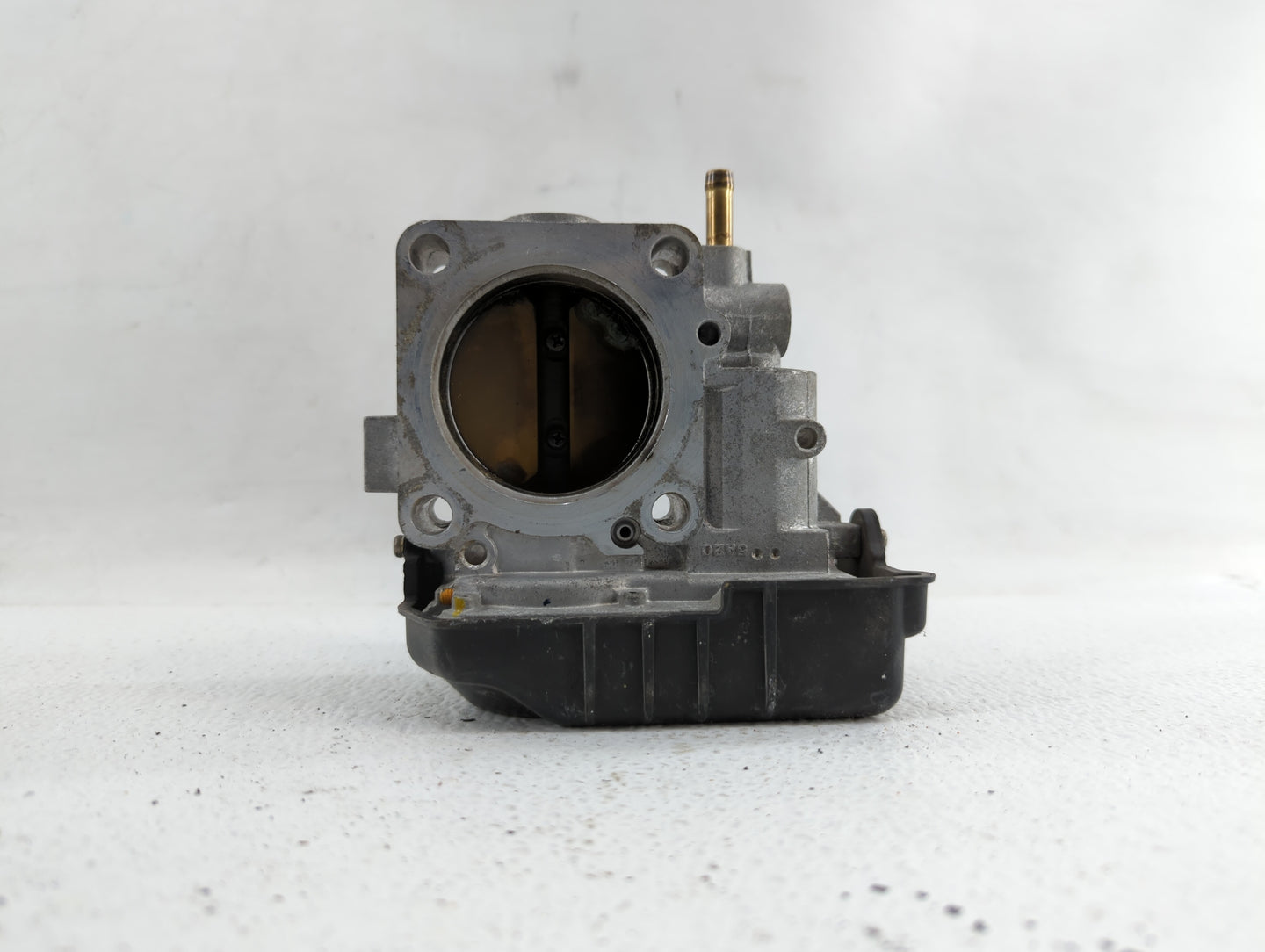 2013-2017 Honda Accord Throttle Body P/N:GMF4A Fits Fits 2013 2014 2015 2016 2017 2018 OEM Used Auto Parts - Oemusedautopart