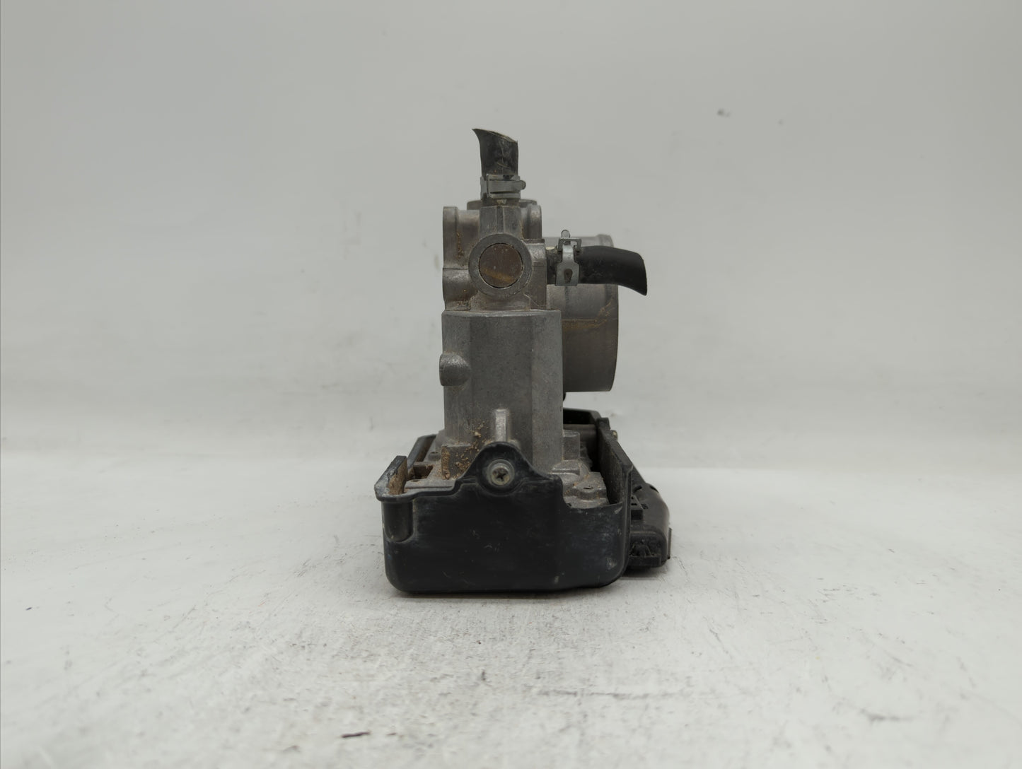 2013-2017 Honda Accord Throttle Body P/N:GMF4A Fits Fits 2013 2014 2015 2016 2017 2018 OEM Used Auto Parts - Oemusedautopart