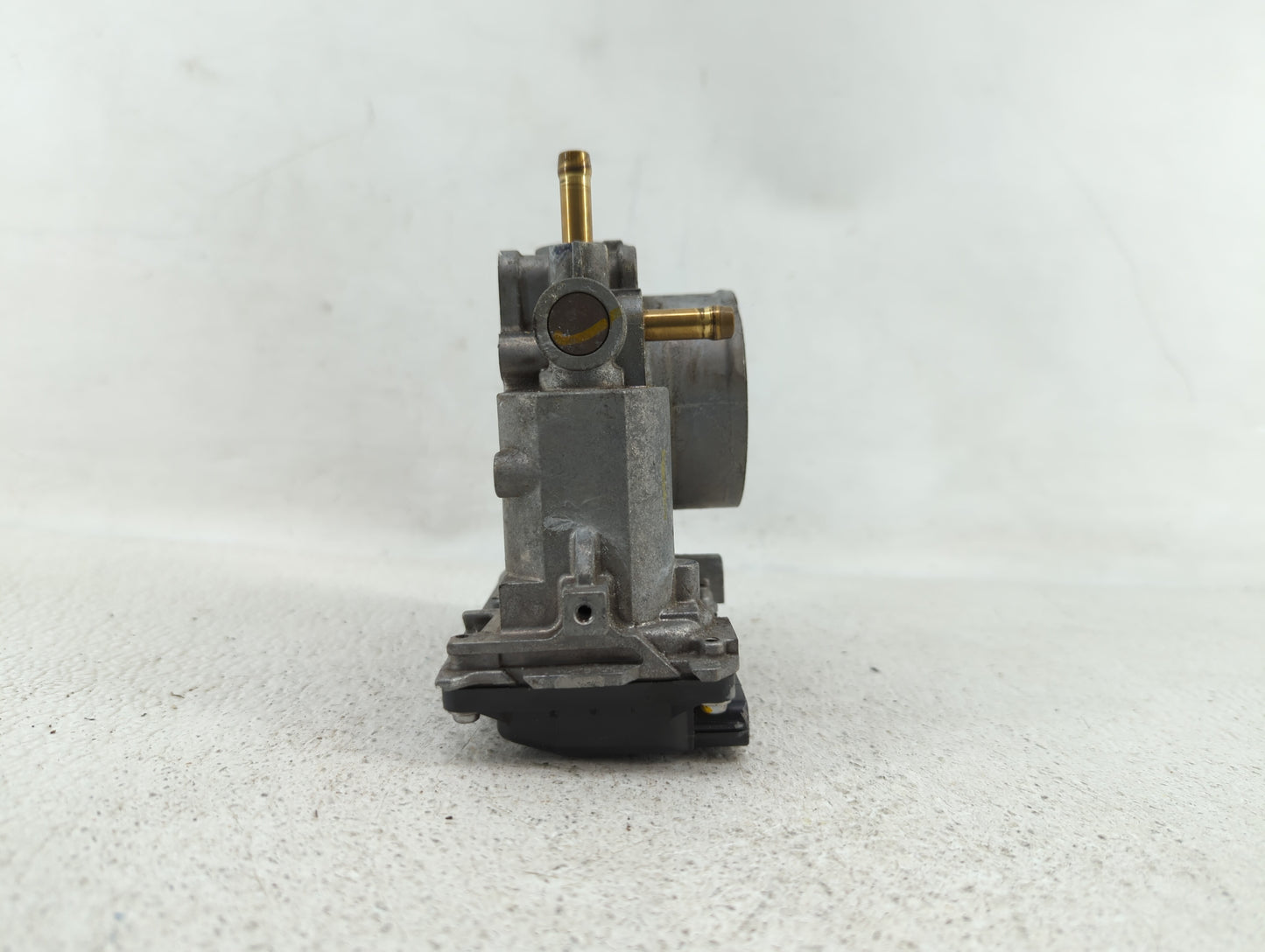 2013-2017 Honda Accord Throttle Body P/N:GMF4A Fits Fits 2013 2014 2015 2016 2017 2018 OEM Used Auto Parts - Oemusedautopart