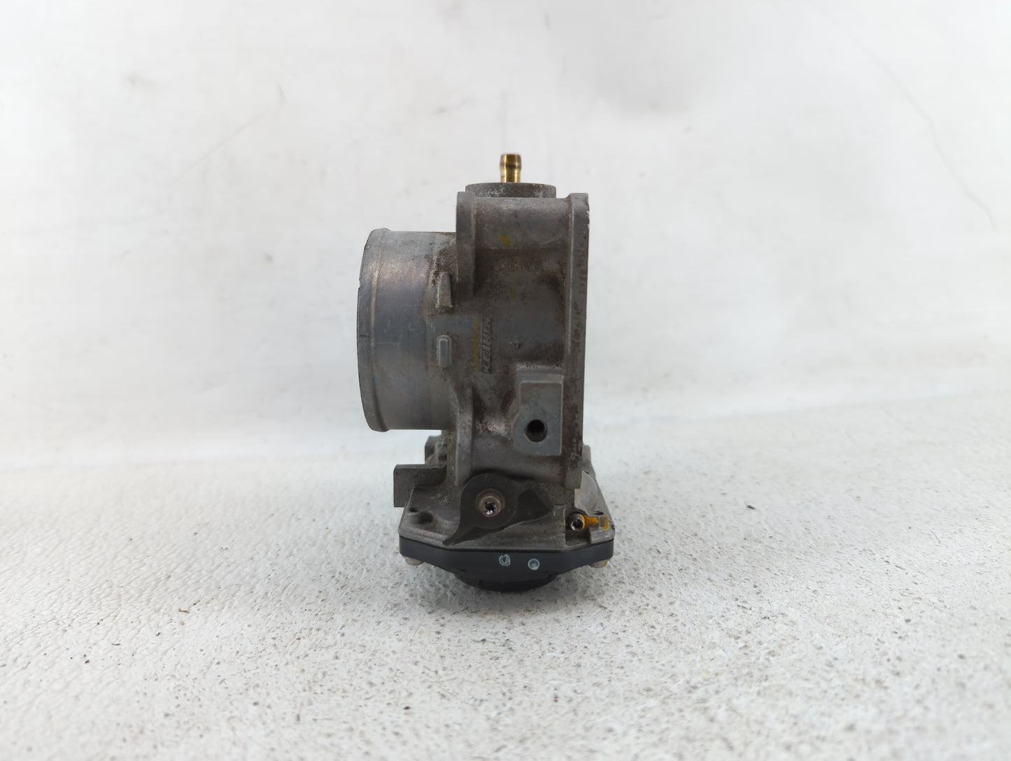 2013-2017 Honda Accord Throttle Body P/N:GMF4A Fits Fits 2013 2014 2015 2016 2017 2018 OEM Used Auto Parts - Oemusedautopart