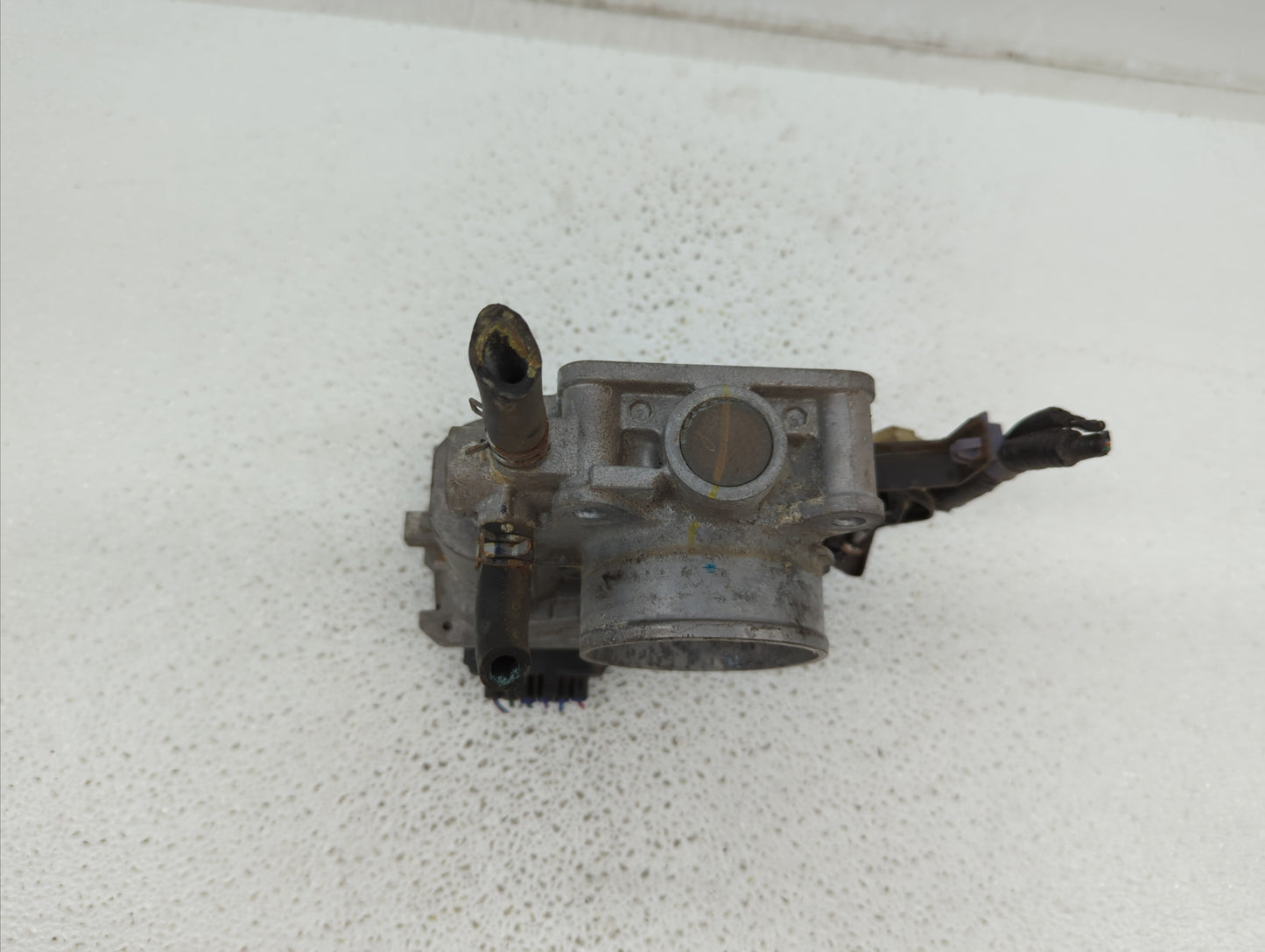 2013-2017 Honda Accord Throttle Body P/N:GMF4A Fits Fits 2013 2014 2015 2016 2017 2018 OEM Used Auto Parts - Oemusedautopart