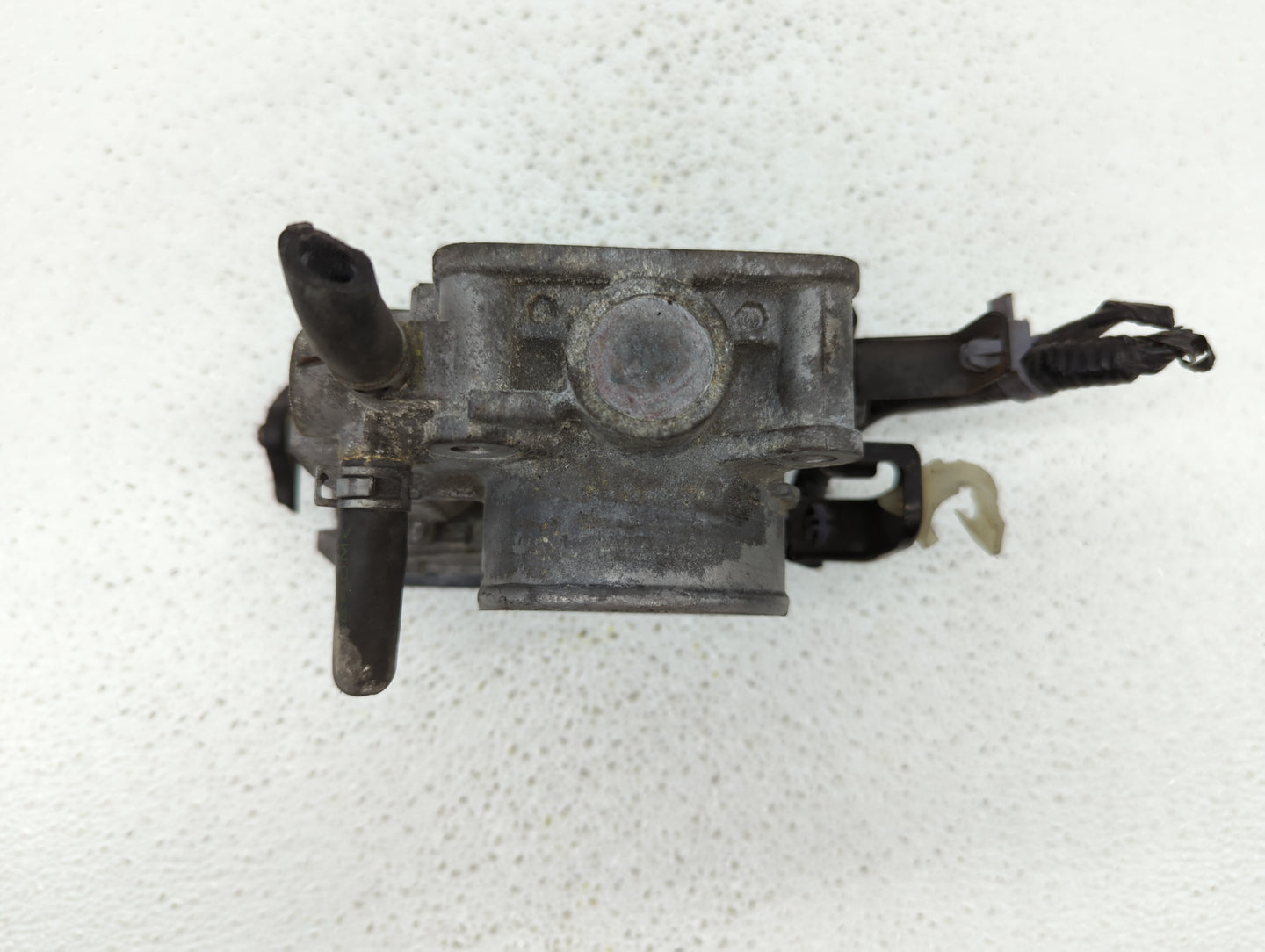 2013-2017 Honda Accord Throttle Body P/N:GMF4A Fits Fits 2013 2014 2015 2016 2017 2018 OEM Used Auto Parts - Oemusedautopart