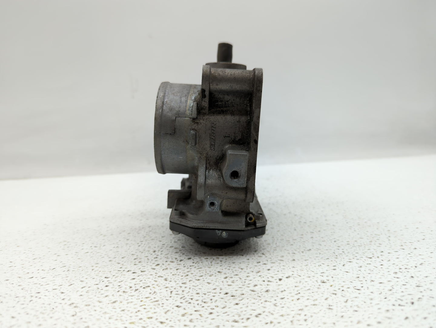 2013-2017 Honda Accord Throttle Body P/N:GMF4A Fits Fits 2013 2014 2015 2016 2017 2018 OEM Used Auto Parts - Oemusedautopart