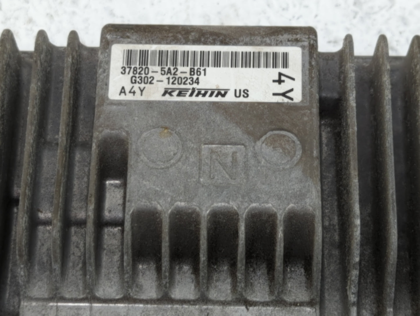 2014 Honda Accord PCM Engine Control Computer ECU ECM PCU OEM P/N:37820-5A2-G61 37820-5A2-B62, 37820-5A2-B61 Fits OEM Used A
