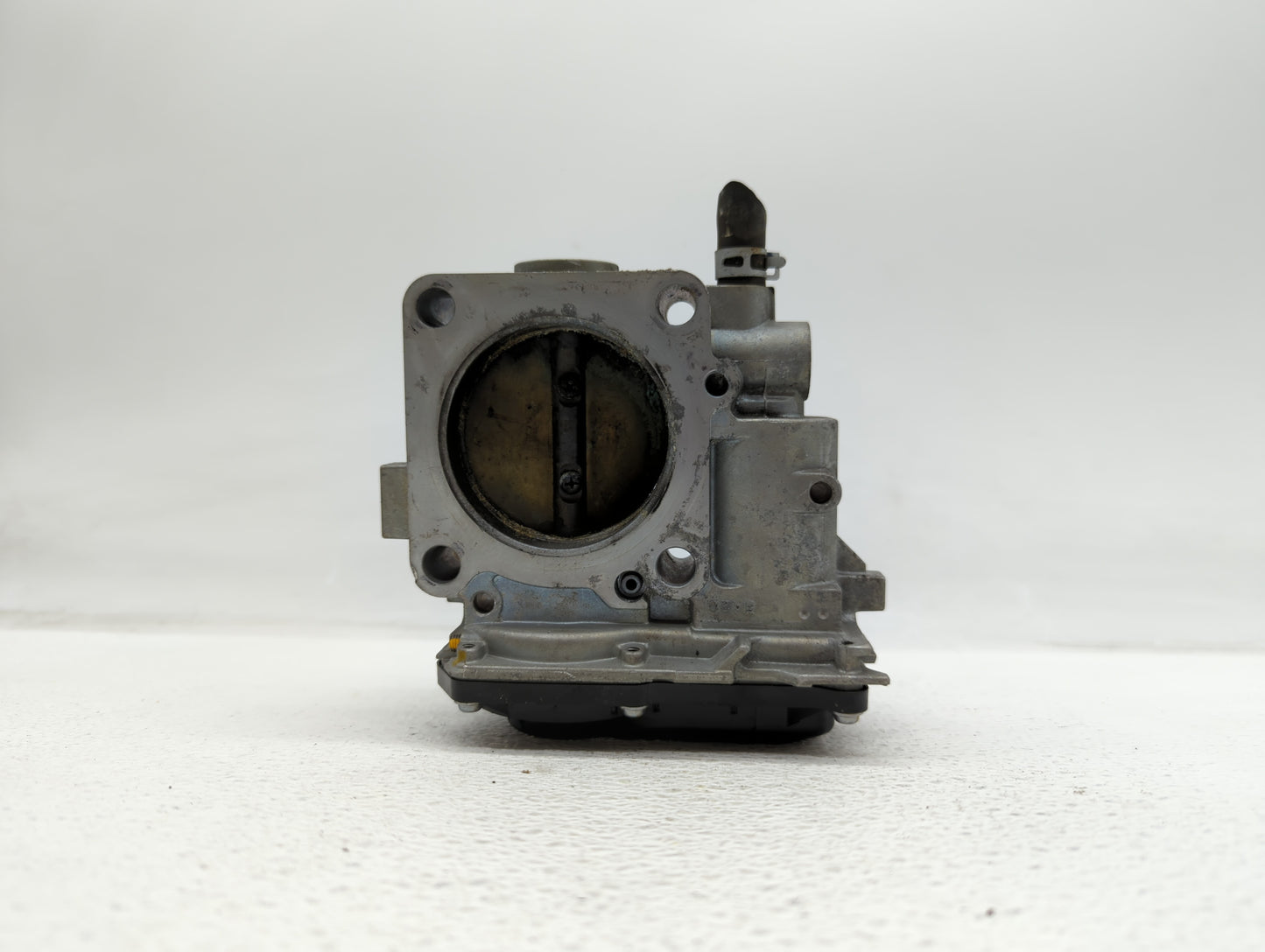 2013-2017 Honda Accord Throttle Body P/N:198504 1430 11S17, GMF4A Fits Fits 2013 2014 2015 2016 2017 2018 OEM Used Auto Part