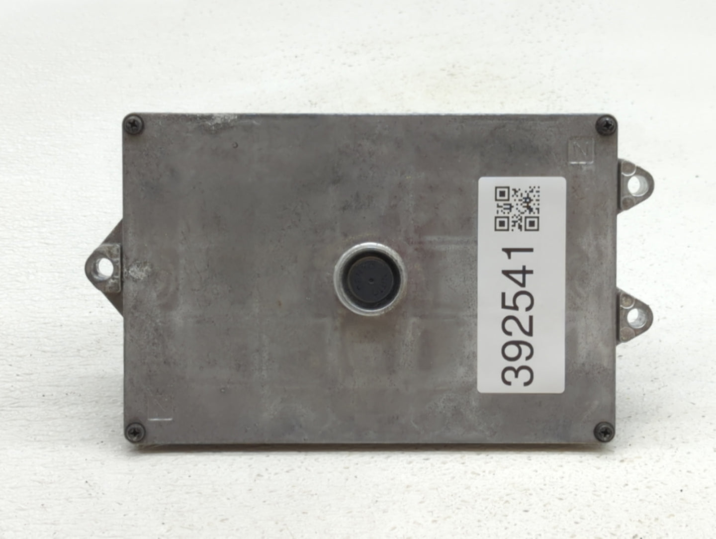 2014 Honda Accord PCM Engine Control Computer ECU ECM PCU OEM P/N:37820-5A2-B61 37820-5A2-B82 Fits OEM Used Auto Parts - Oem