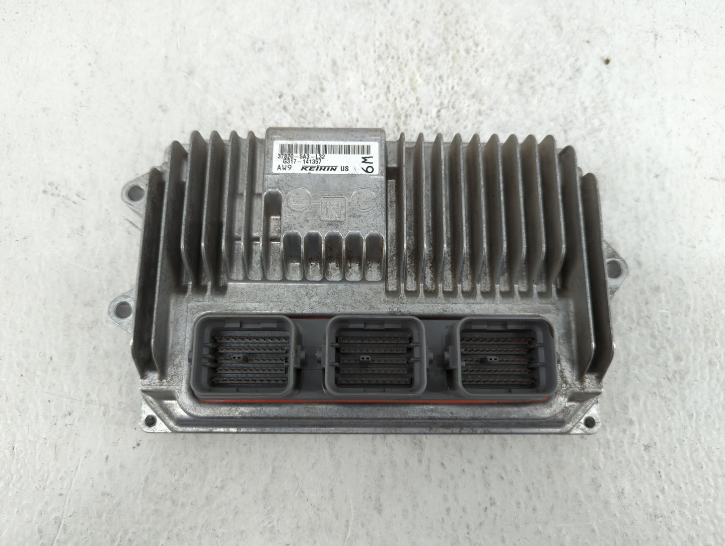 2014 Honda Accord PCM Engine Control Computer ECU ECM PCU OEM P/N:37820-5A3-L31 37820-5A3-L32 Fits OEM Used Auto Parts - Oem