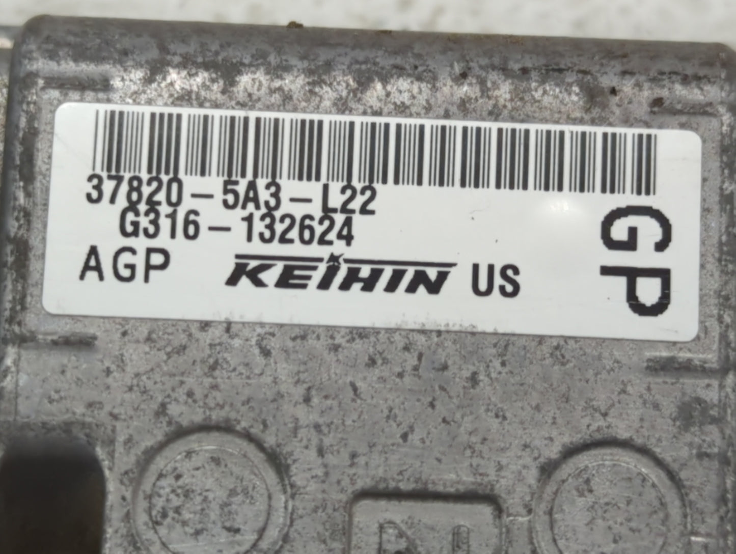 2014 Honda Accord PCM Engine Control Computer ECU ECM PCU OEM P/N:37820-5A3-L21 37820-5A3-L22 Fits OEM Used Auto Parts - Oem