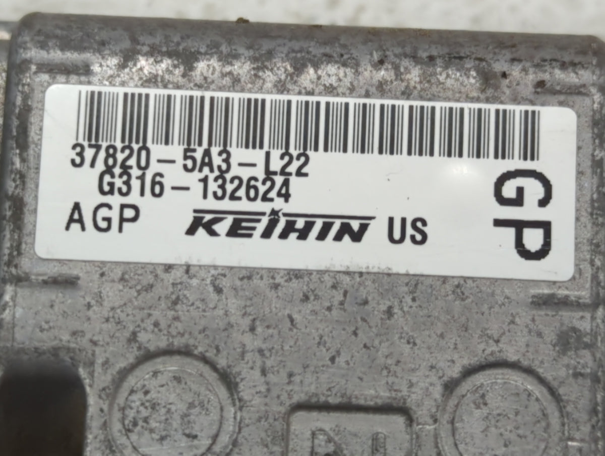 2014 Honda Accord PCM Engine Control Computer ECU ECM PCU OEM P/N:37820-5A3-L21 37820-5A3-L22 OEM Used Auto Parts - Oemuseda