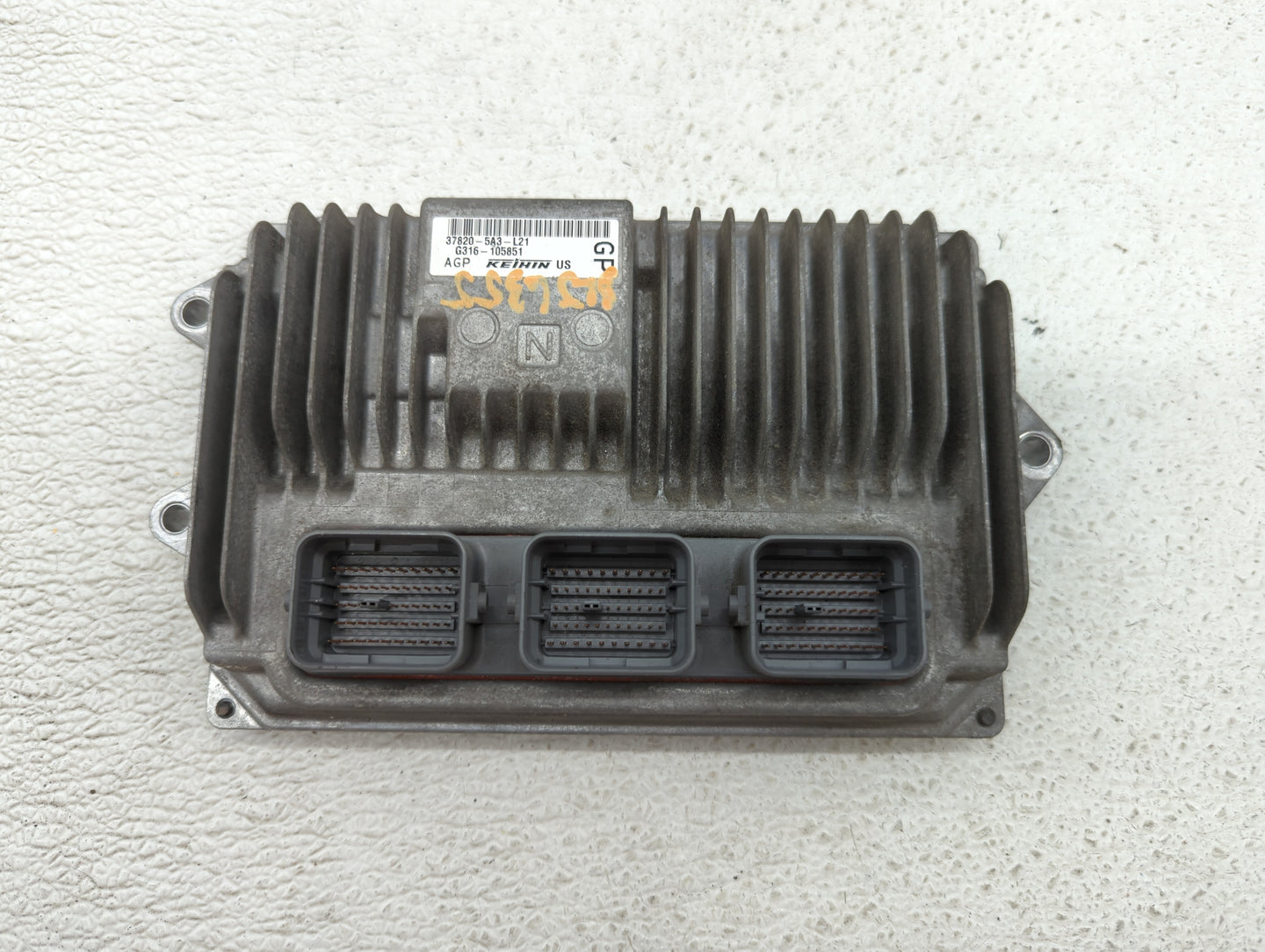 2014 Honda Accord PCM Engine Control Computer ECU ECM PCU OEM P/N:37820-5A3-L21 37820-5A3-L22 Fits OEM Used Auto Parts - Oem