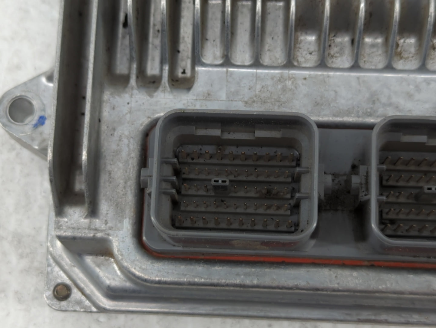 2014 Honda Accord PCM Engine Control Computer ECU ECM PCU OEM P/N:37820-5A3-L31 37820-5A3-L32 Fits OEM Used Auto Parts - Oem