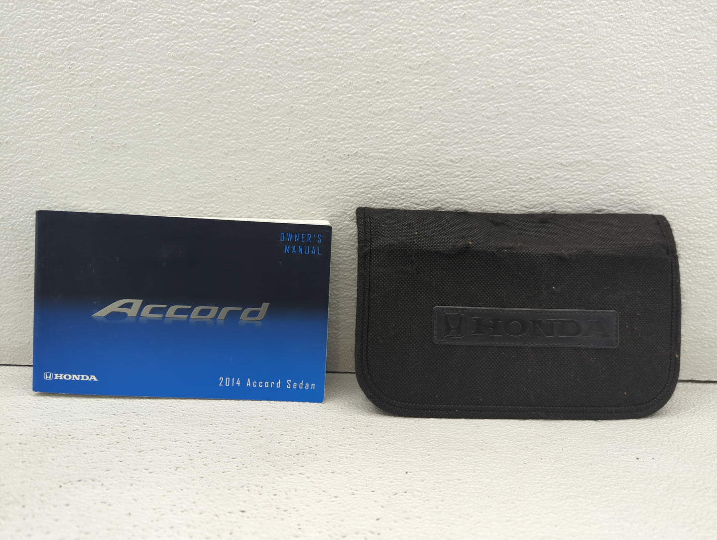 2014 Honda Accord Owners Manual Book Guide OEM Used Auto Parts - Oemusedautoparts1.com