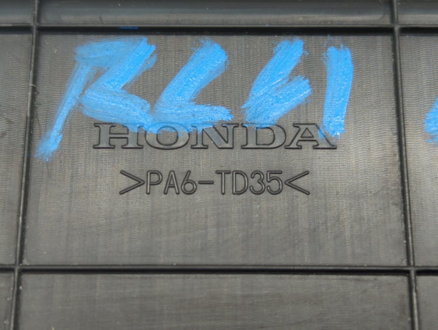 2014 Honda Accord Engine Cover - Oemusedautoparts1.com