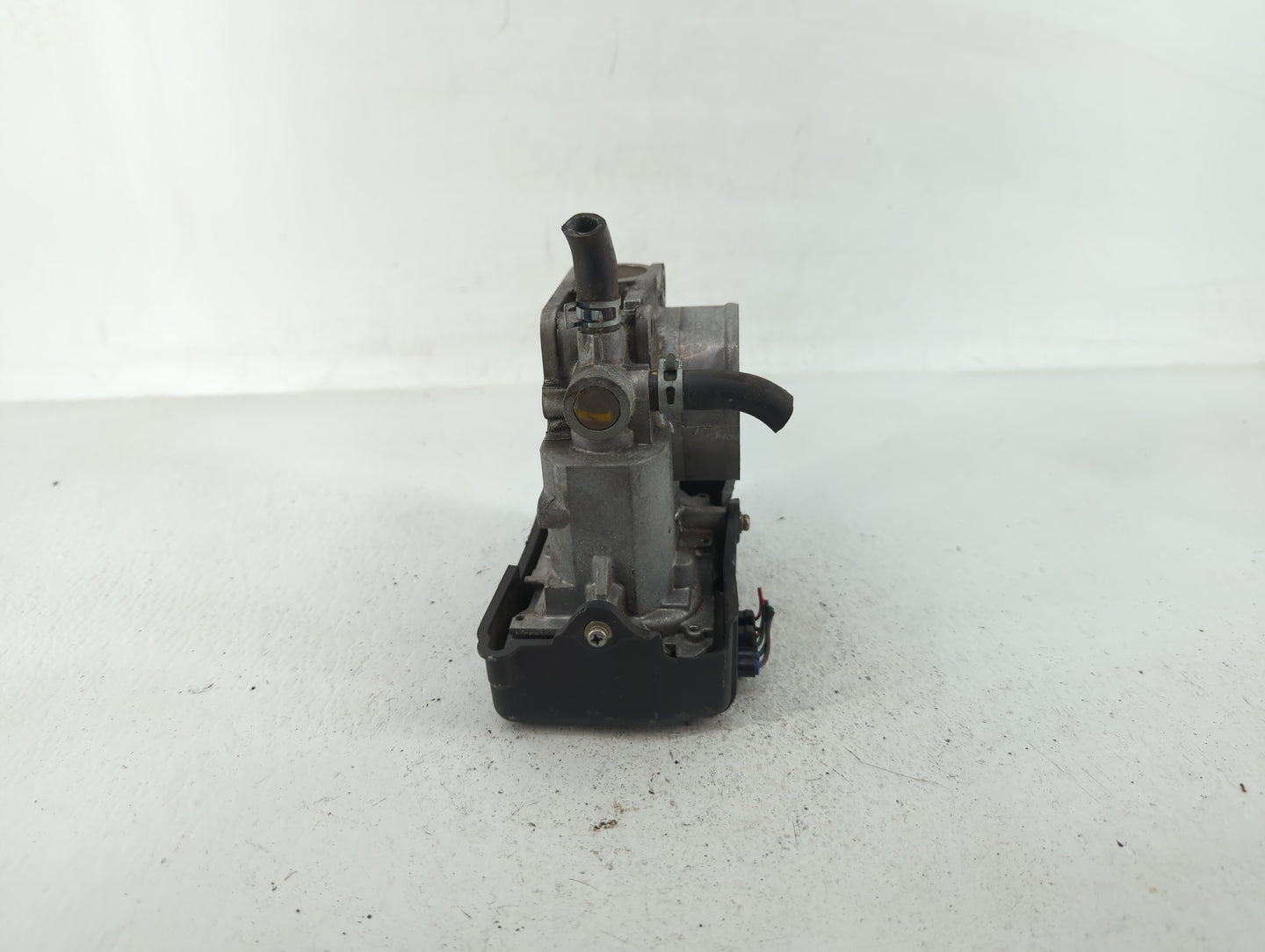 2013-2017 Honda Accord Throttle Body P/N:GMF4A Fits Fits 2013 2014 2015 2016 2017 2018 2019 2020 2021 2022 OEM Used Auto Par