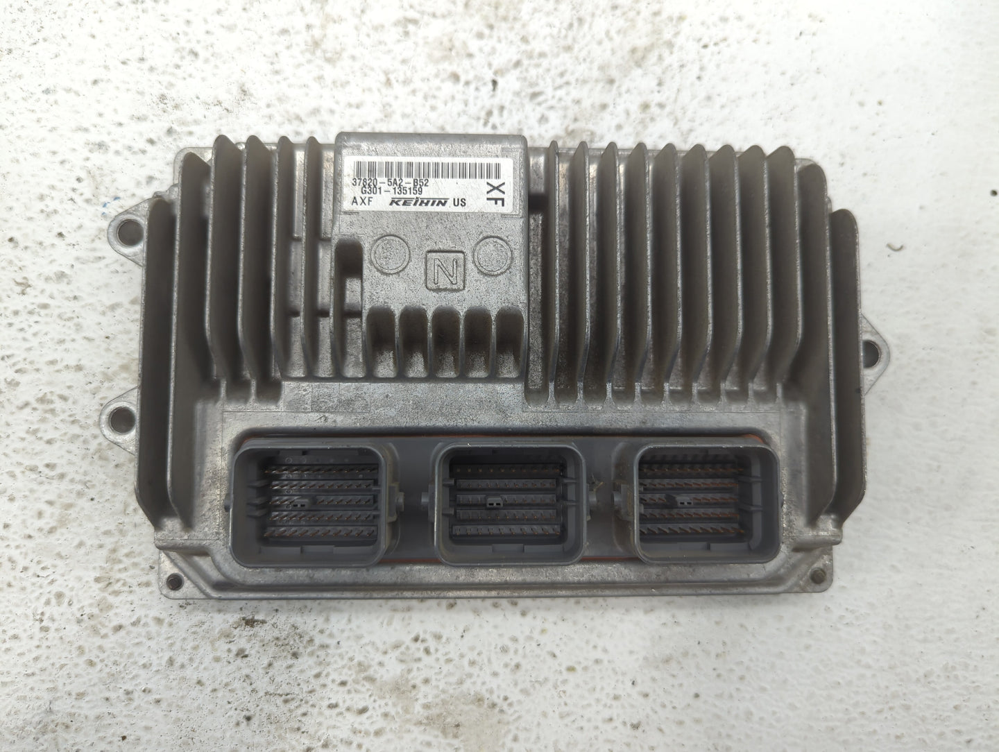 2014 Honda Accord PCM Engine Control Computer ECU ECM PCU OEM P/N:37820-5A3-L12 37820-5A2-B52, 37820-5A2-B51 Fits OEM Used A