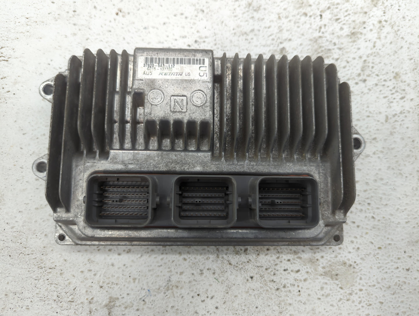 2014 Honda Accord PCM Engine Control Computer ECU ECM PCU OEM P/N:37820-5A3-L12 37820-5A2-B52, 37820-5A2-B51 Fits OEM Used A