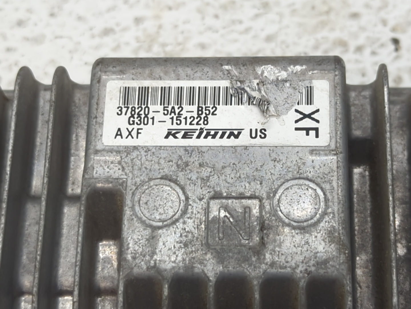 2014 Honda Accord PCM Engine Control Computer ECU ECM PCU OEM P/N:37820-5A3-L12 37820-5A2-B52, 37820-5A2-B51 Fits OEM Used A