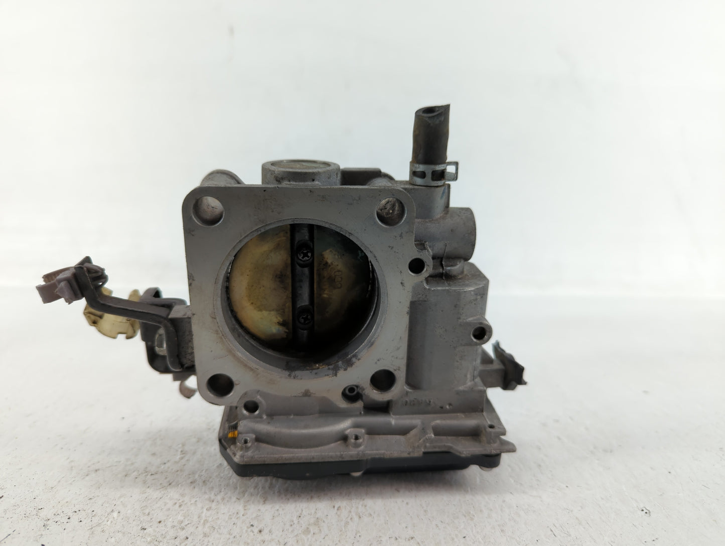2013-2017 Honda Accord Throttle Body P/N:GMF4A Fits Fits 2013 2014 2015 2016 2017 2018 2019 2020 2021 2022 OEM Used Auto Par