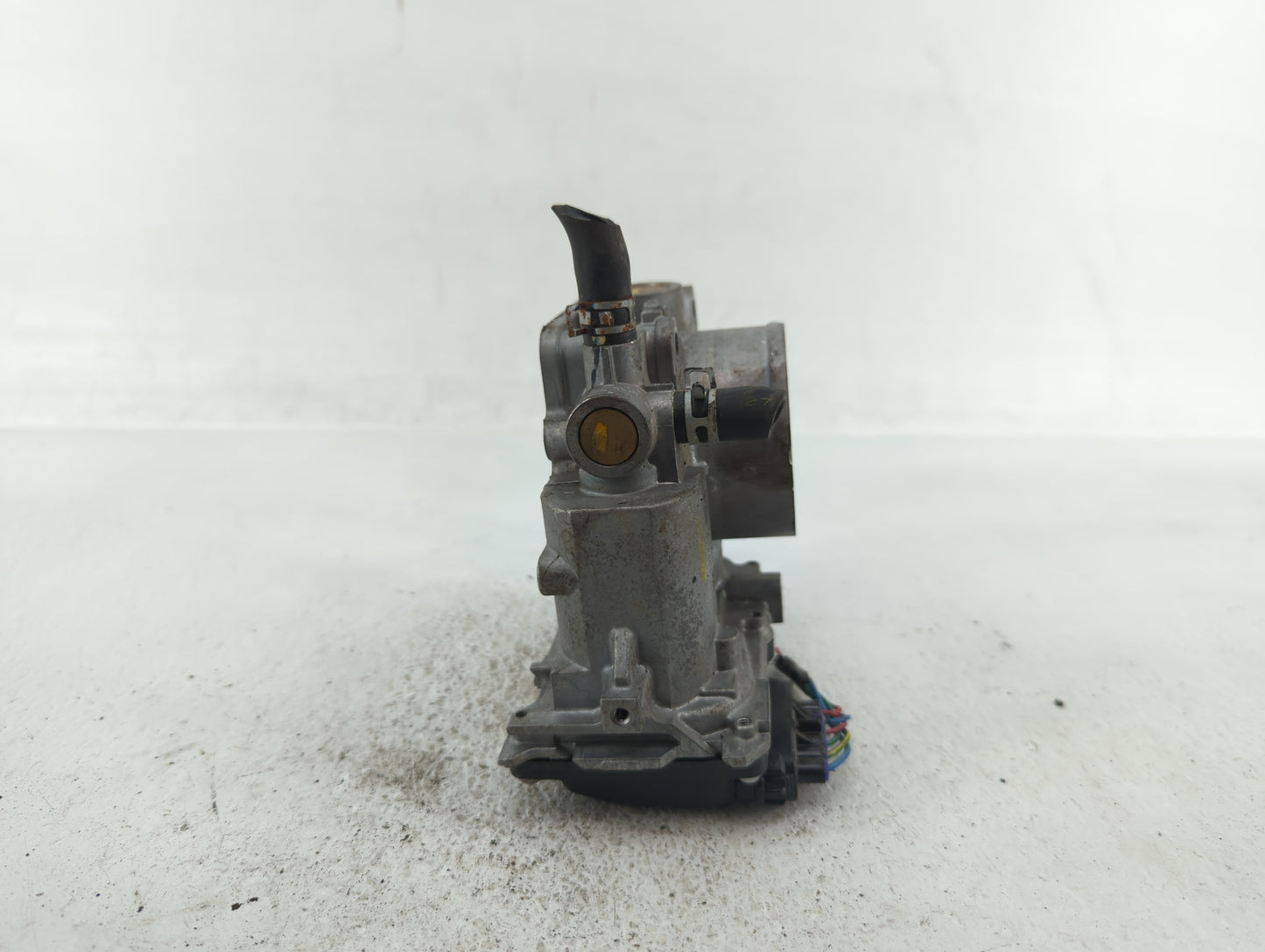 2013-2017 Honda Accord Throttle Body P/N:GMF4A Fits Fits 2013 2014 2015 2016 2017 2018 2019 2020 2021 2022 OEM Used Auto Par