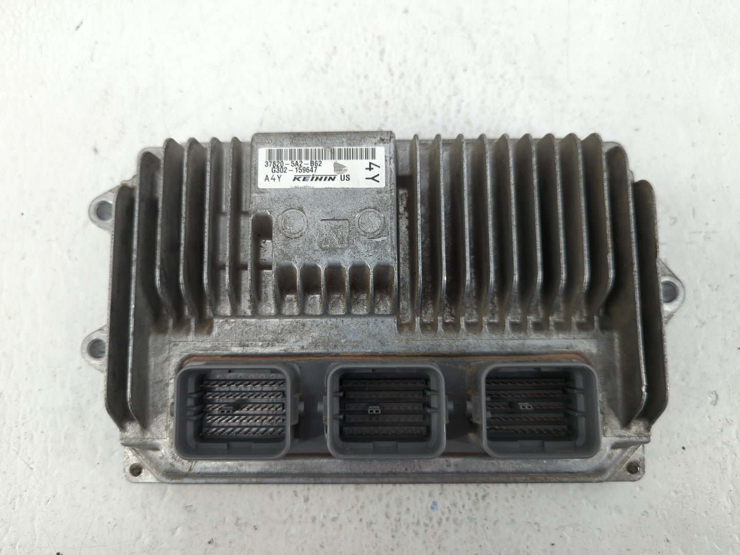 2014 Honda Accord PCM Engine Control Computer ECU ECM PCU OEM P/N:37820-5A2-G61 37820-5A2-B62, 37820-5A2-B61 Fits OEM Used A