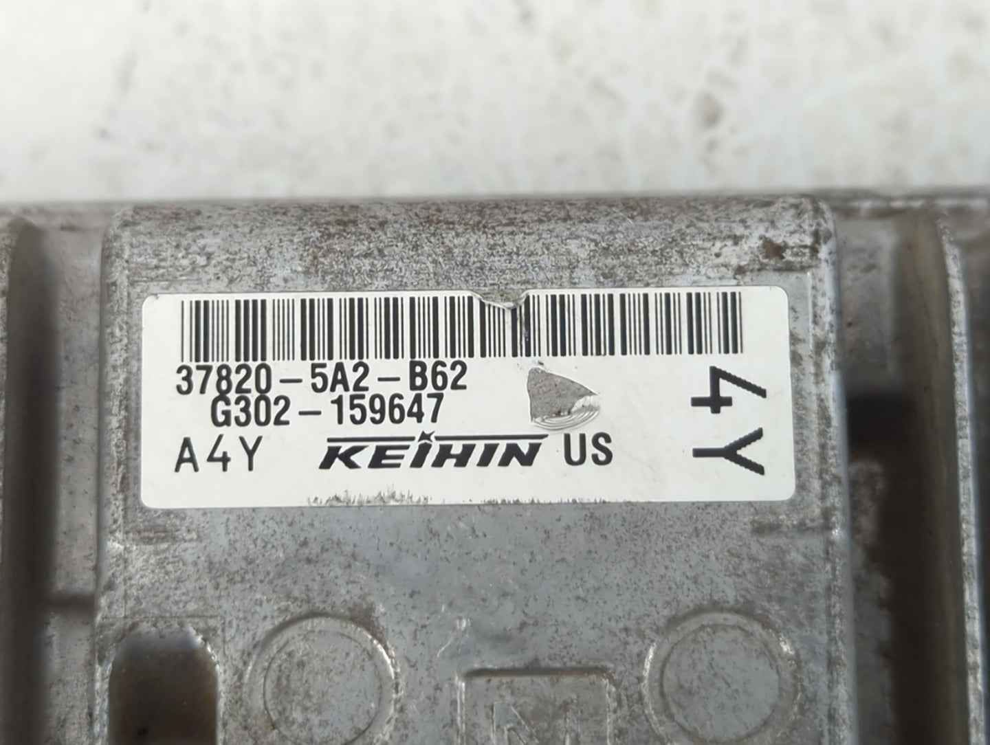 2014 Honda Accord PCM Engine Control Computer ECU ECM PCU OEM P/N:37820-5A2-G61 37820-5A2-B62, 37820-5A2-B61 Fits OEM Used A