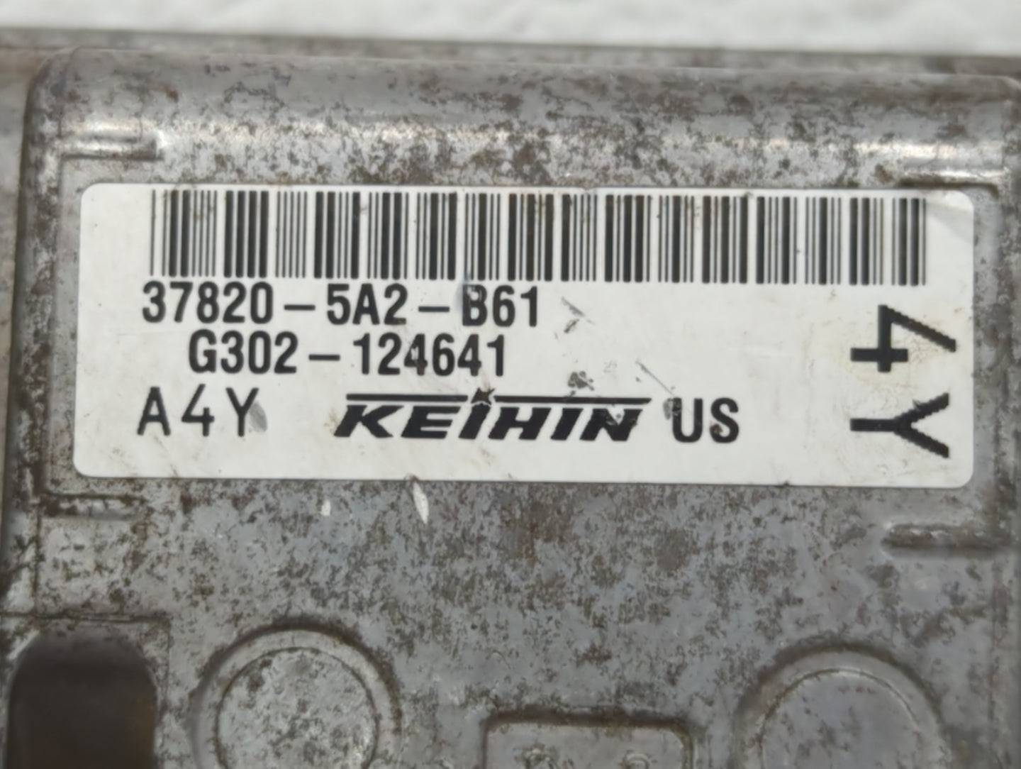 2014 Honda Accord PCM Engine Control Computer ECU ECM PCU OEM P/N:37820-5A2-G61 37820-5A2-B62, 37820-5A2-B61 Fits OEM Used A