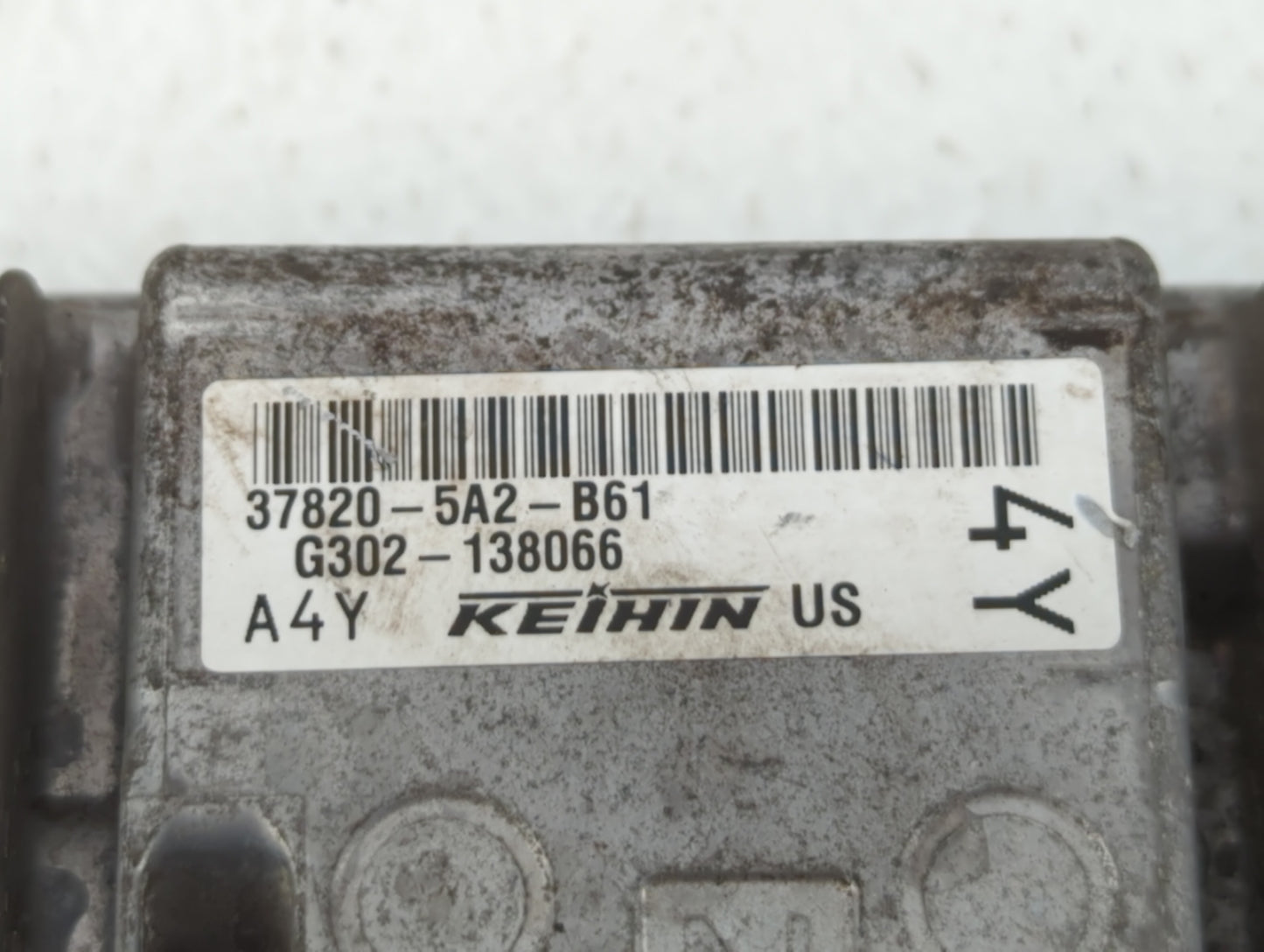 2014 Honda Accord PCM Engine Control Computer ECU ECM PCU OEM P/N:37820-5A2-G61 37820-5A2-B62, 37820-5A2-B61 Fits OEM Used A