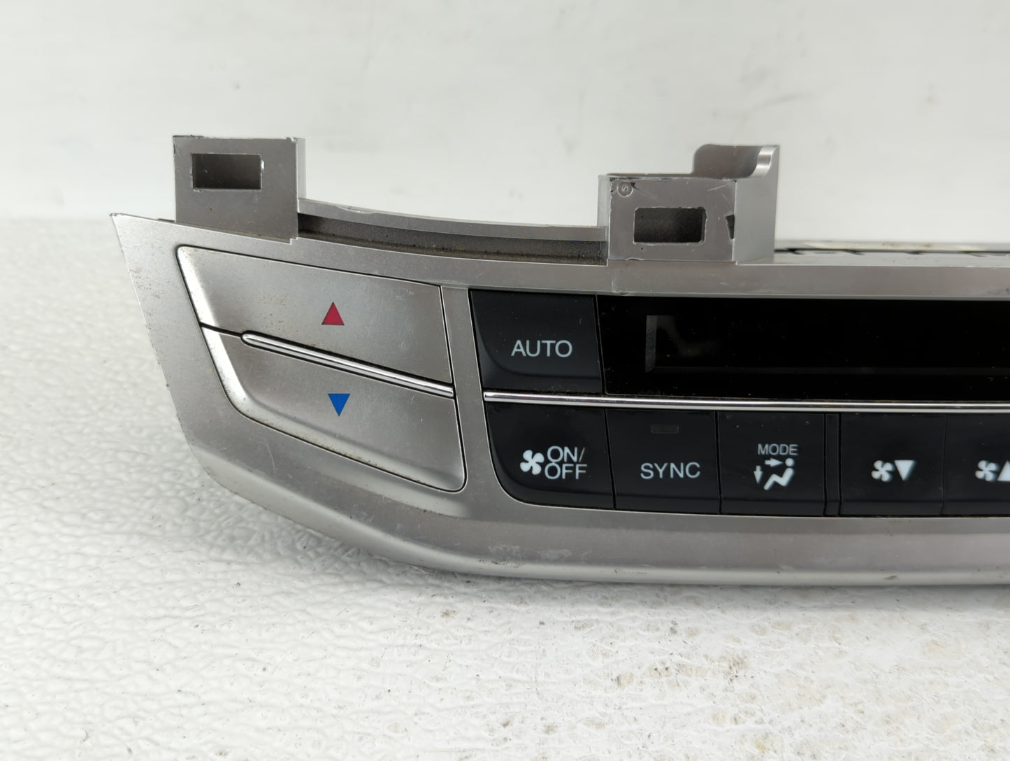 2013-2015 Honda Accord Climate Control Module Temperature AC/Heater Replacement P/N:25313001018 79600T2FA611M1 Fits OEM Used