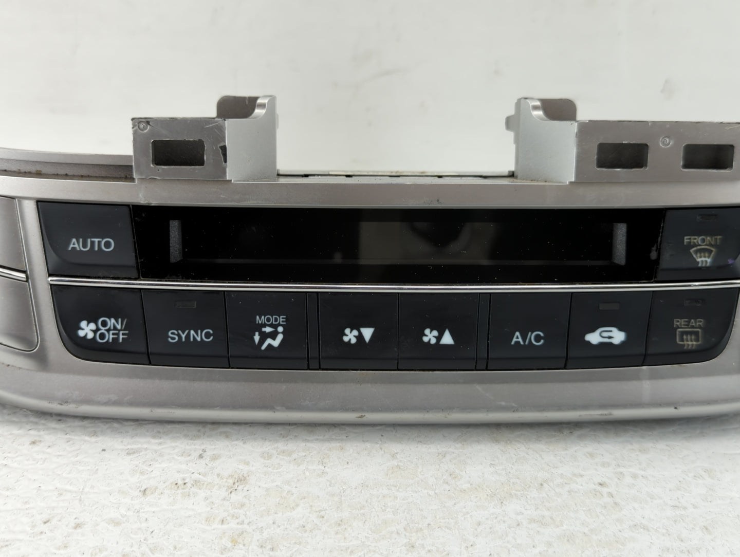 2013-2015 Honda Accord Climate Control Module Temperature AC/Heater Replacement P/N:25313001018 79600T2FA611M1 Fits OEM Used
