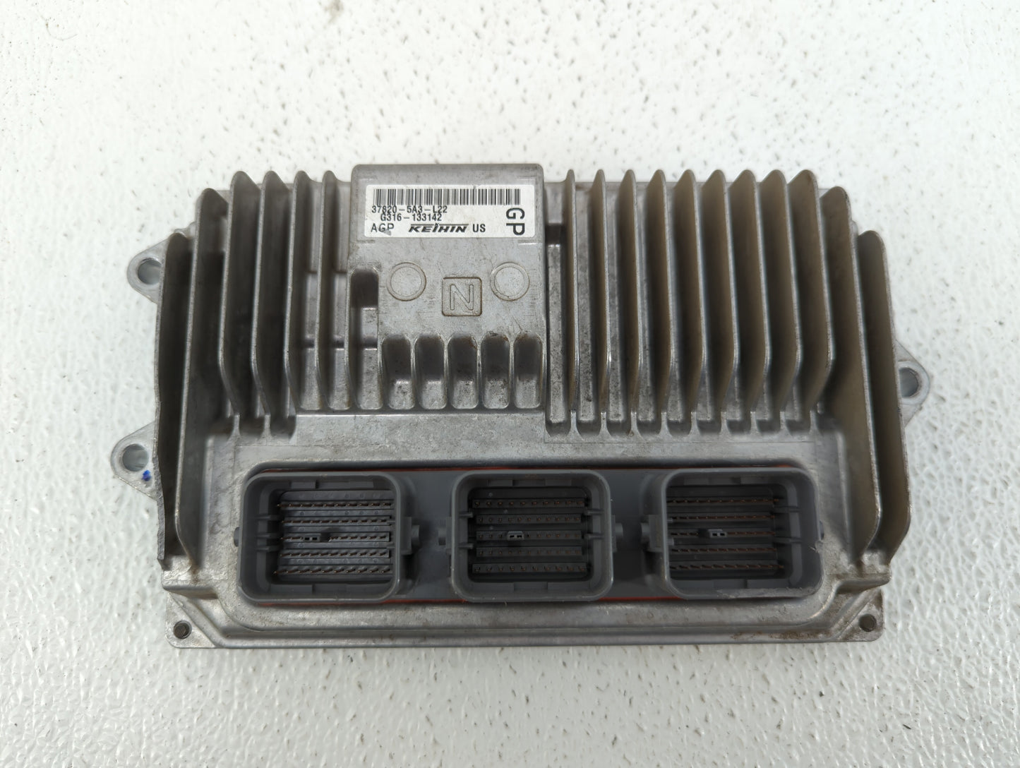2014 Honda Accord PCM Engine Control Computer ECU ECM PCU OEM P/N:37820-5A3-L22 37820-5A3-L21 Fits OEM Used Auto Parts - Oem