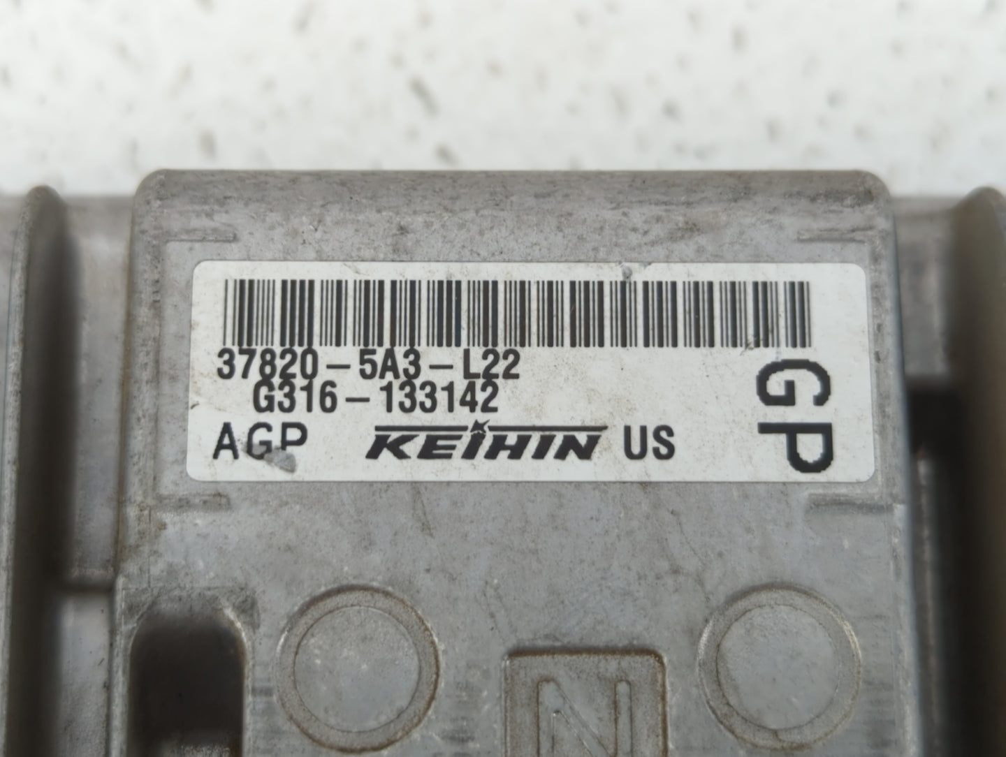 2014 Honda Accord PCM Engine Control Computer ECU ECM PCU OEM P/N:37820-5A3-L22 37820-5A3-L21 Fits OEM Used Auto Parts - Oem