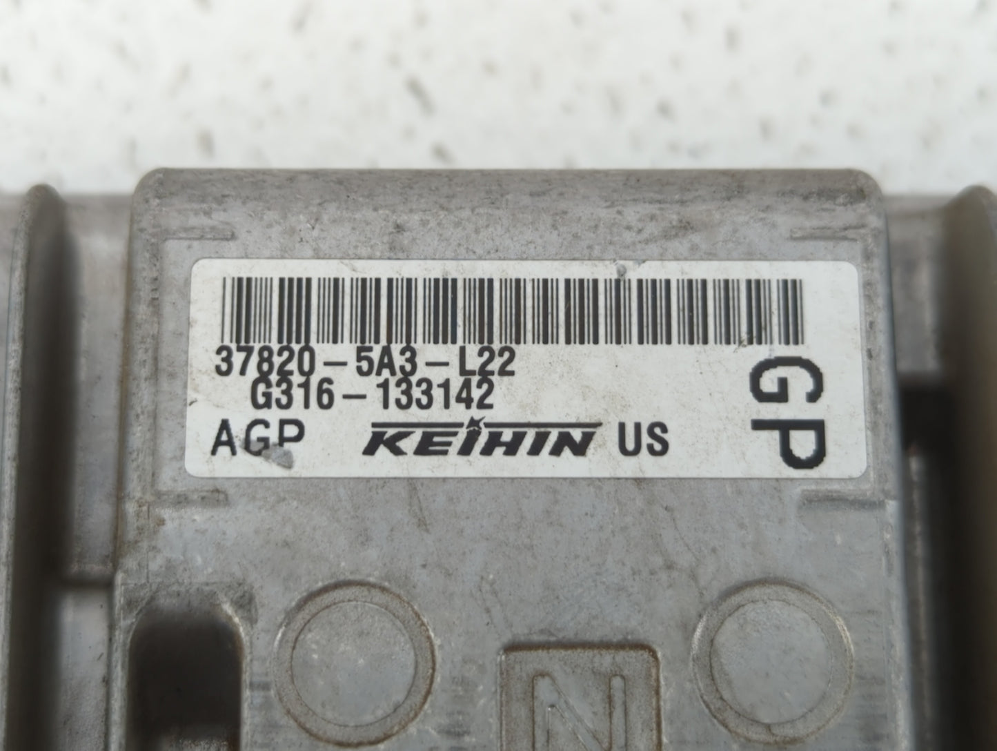 2014 Honda Accord PCM Engine Control Computer ECU ECM PCU OEM P/N:37820-5A3-L22 37820-5A3-L21 Fits OEM Used Auto Parts - Oem