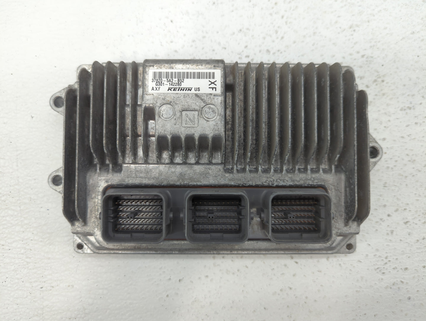 2014 Honda Accord PCM Engine Control Computer ECU ECM PCU OEM P/N:37820-5A3-L12 37820-5A2-B52, 37820-5A2-B51 Fits OEM Used A