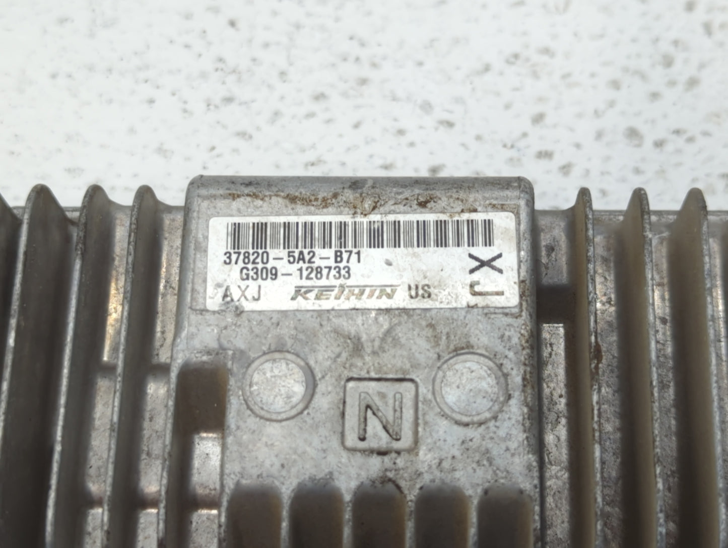 2014 Honda Accord PCM Engine Control Computer ECU ECM PCU OEM P/N:37820-5A2-B71 37820-5A2-B72, 37820-5A3-L32, 37820-5A3-L31 