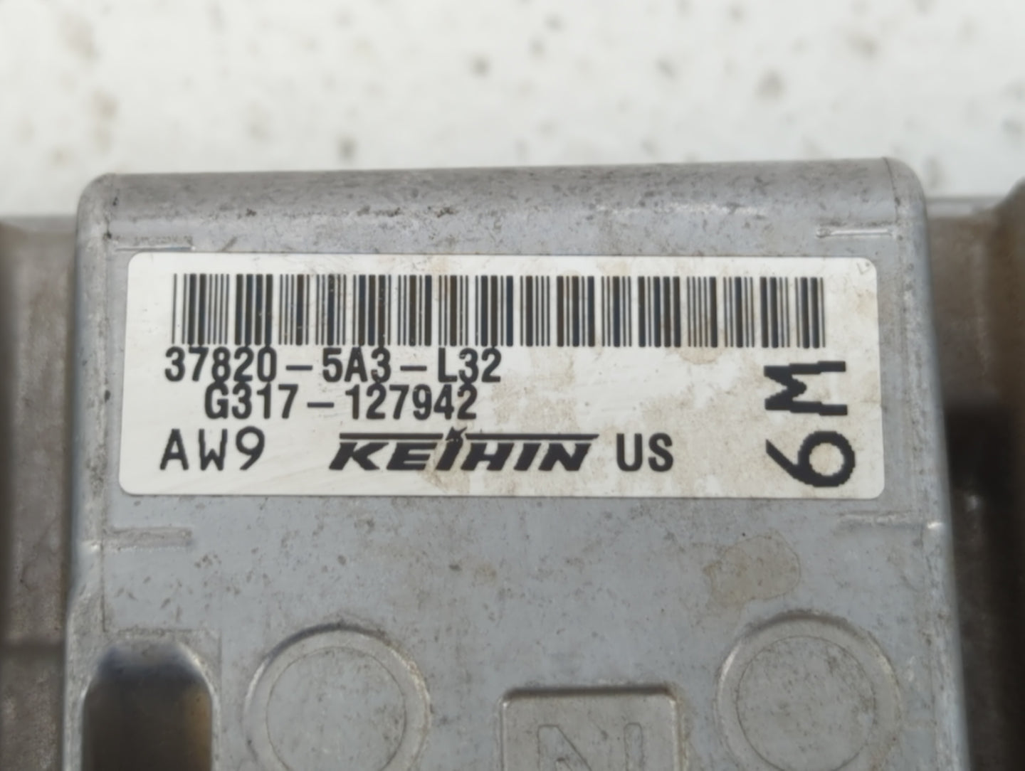 2014 Honda Accord PCM Engine Control Computer ECU ECM PCU OEM P/N:37820-5A3-L31 37820-5A3-L32 Fits OEM Used Auto Parts - Oem