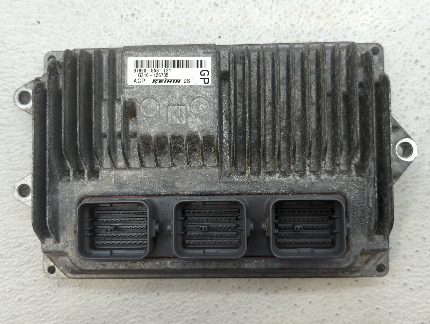 2014 Honda Accord PCM Engine Control Computer ECU ECM PCU OEM P/N:37820-5A3-L22 37820-5A3-L21 Fits OEM Used Auto Parts - Oem