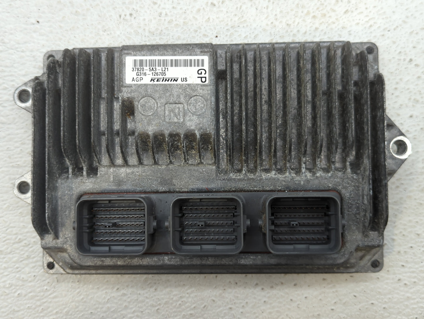 2014 Honda Accord PCM Engine Control Computer ECU ECM PCU OEM P/N:37820-5A3-L22 37820-5A3-L21 Fits OEM Used Auto Parts - Oem