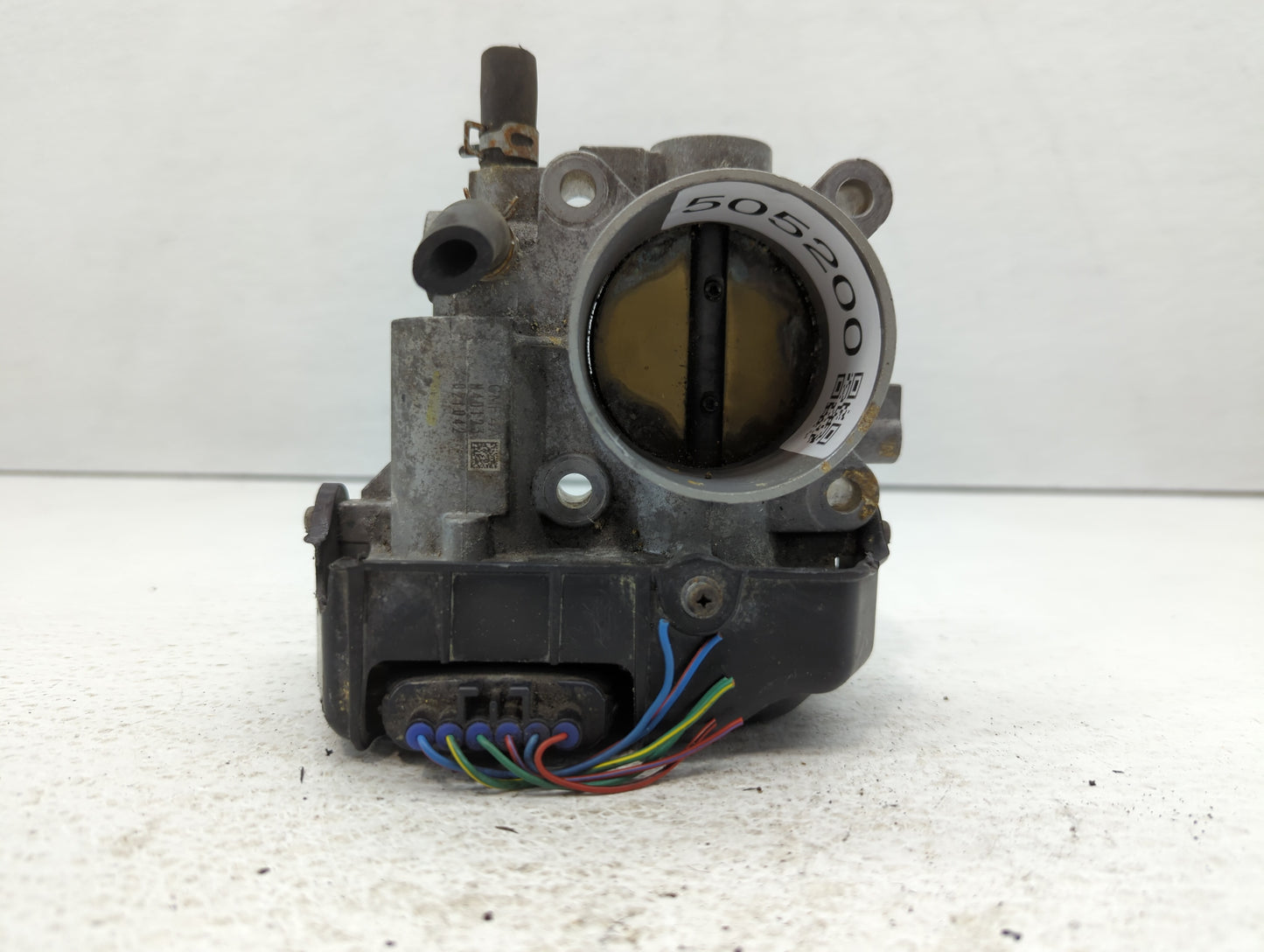2013-2017 Honda Accord Throttle Body P/N:GMF4A M40123 Fits Fits 2013 2014 2015 2016 2017 2018 2019 2020 2021 2022 OEM Used A