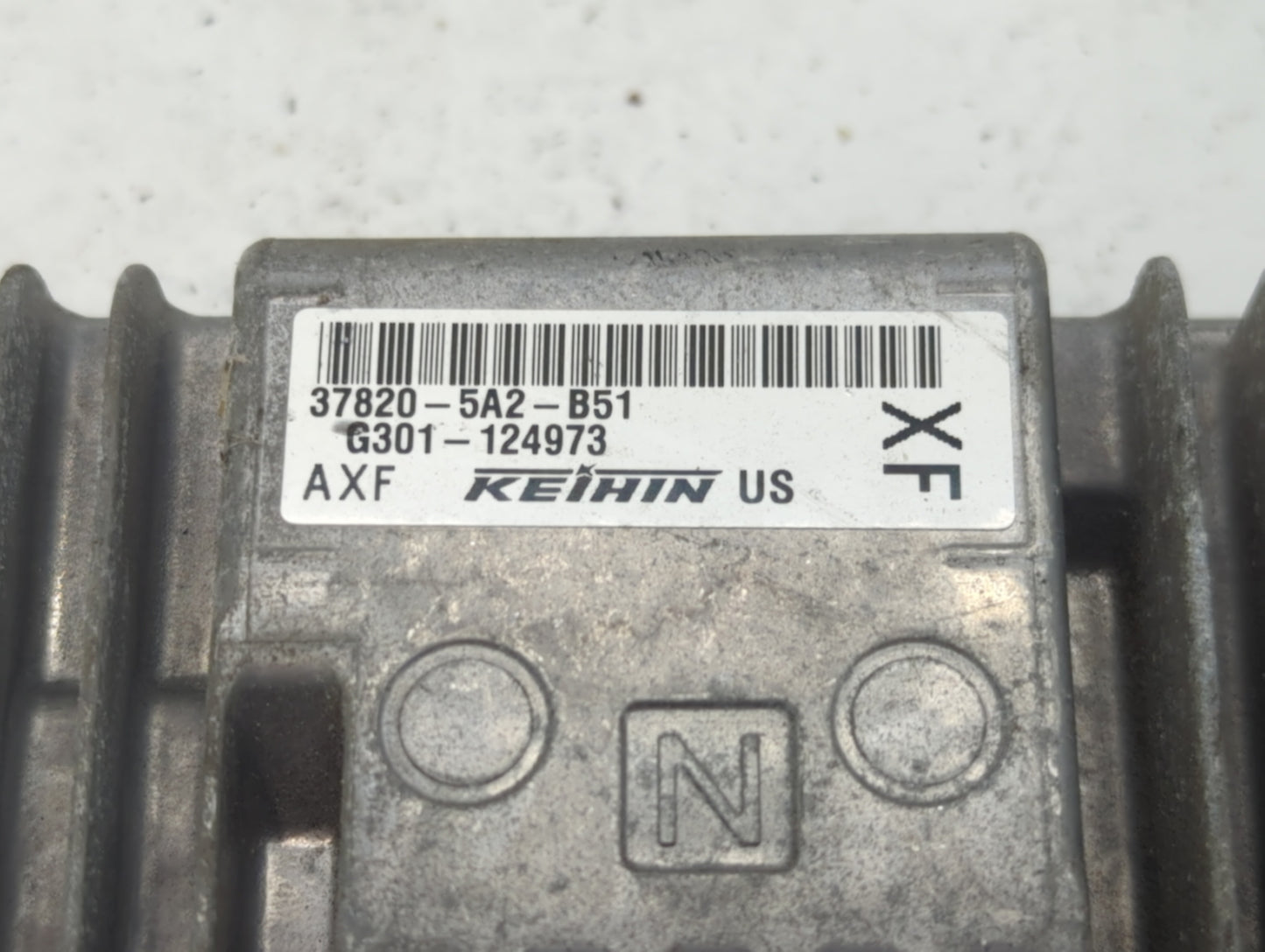 2014 Honda Accord PCM Engine Control Computer ECU ECM PCU OEM P/N:37820-5A2-B51 37820-5A3-L12 Fits OEM Used Auto Parts - Oem
