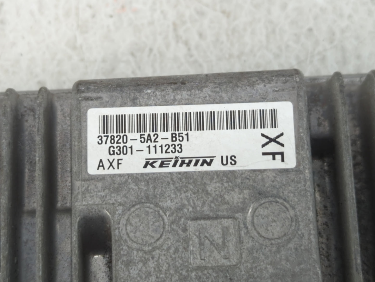 2014 Honda Accord PCM Engine Control Computer ECU ECM PCU OEM P/N:37820-5A2-B51 37820-5A3-L12 Fits OEM Used Auto Parts - Oem